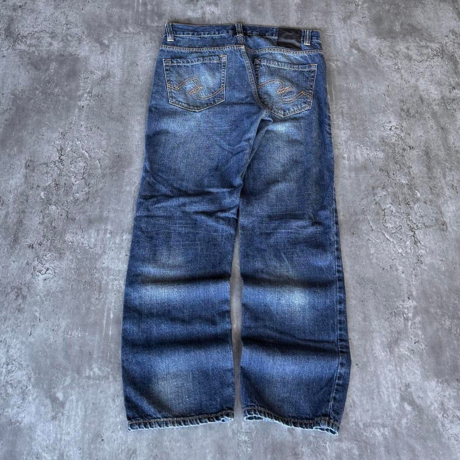 Japanese Brand × Marc Ecko × Vintage Vintage Y2K Marc Ecko Medium Wash Embroidered Denim Jeans Size US 32 / EU 48 - 1 Thumbnail