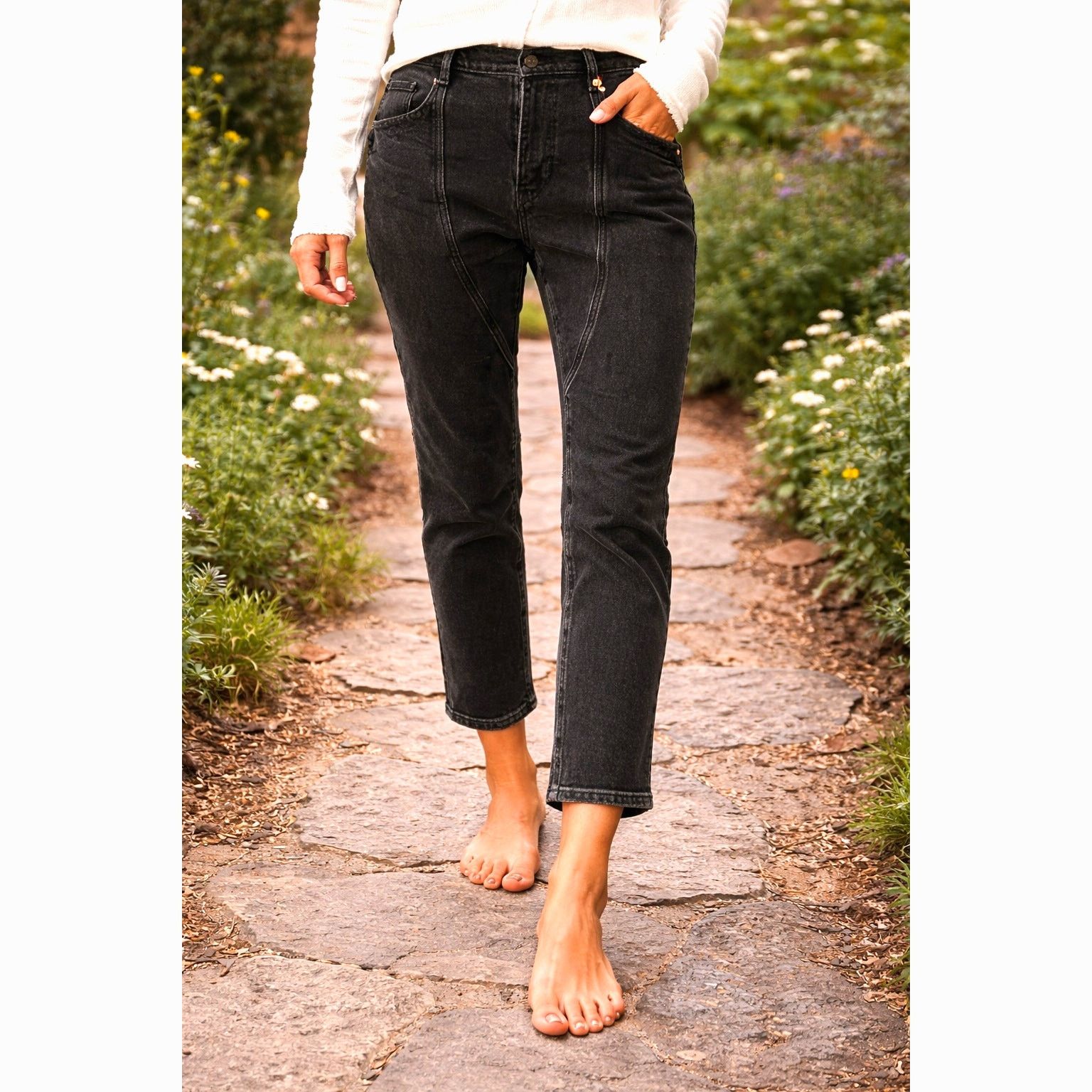 Free People Free People Beacon Mid Rise Slim Crop Jeans Black Quartz 30 Size 30" / US 8 / IT 44 - 1 Thumbnail