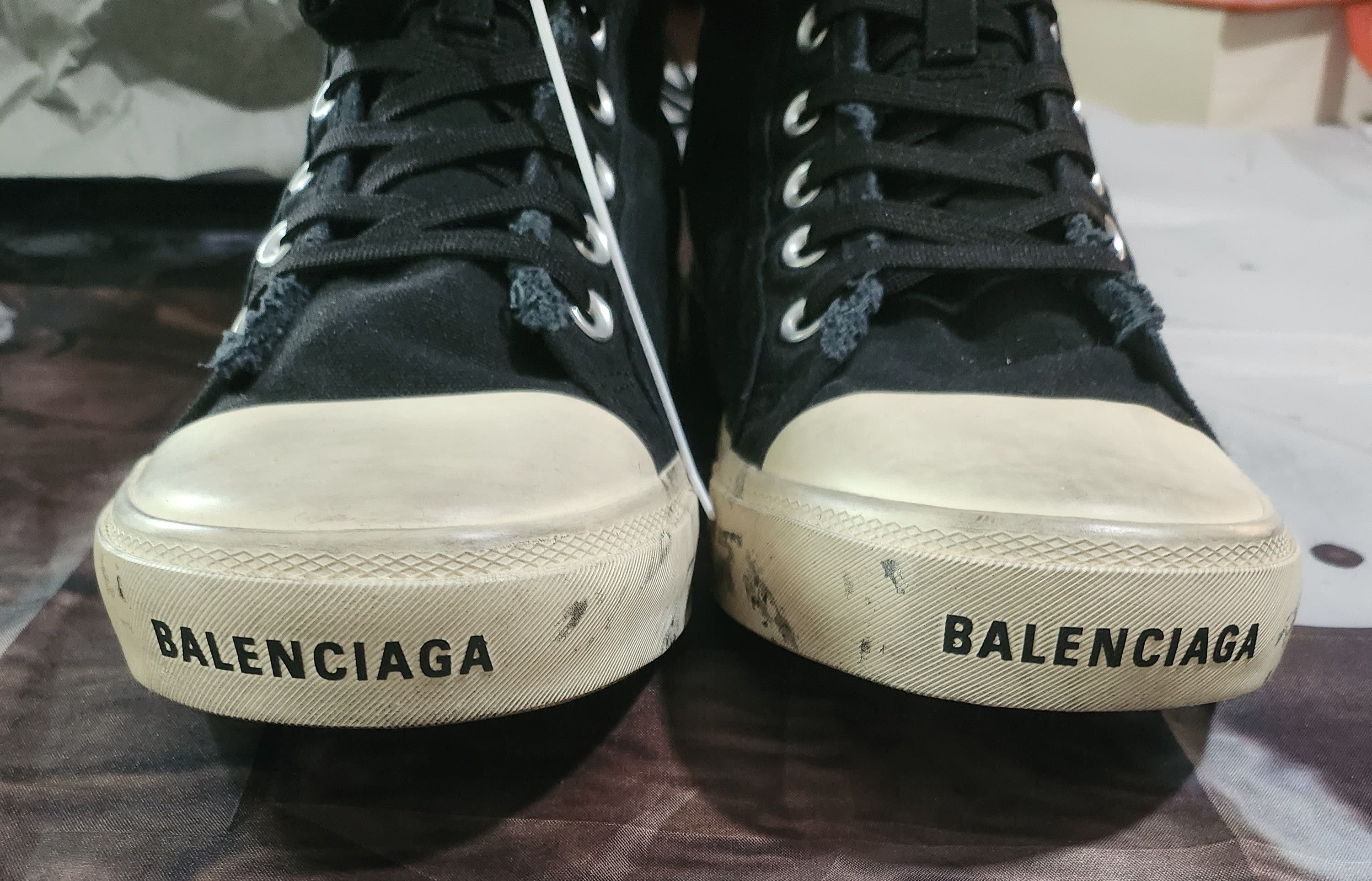 Balenciaga Paris Graffiti High Top Size US 11 / EU 44 - 4 Thumbnail
