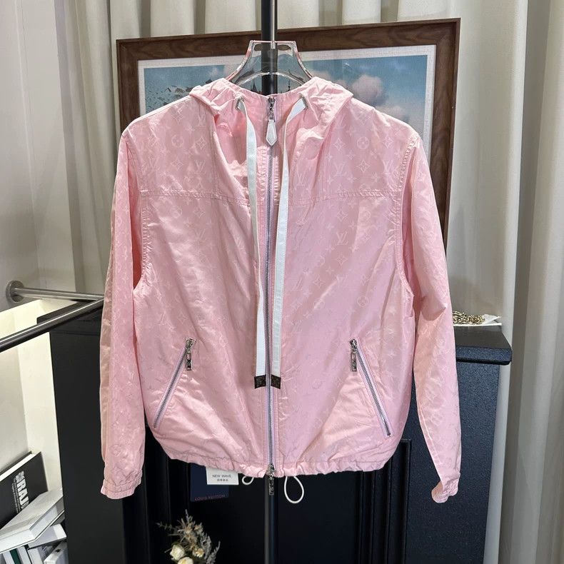 Louis Vuitton Louis Vuitton Full print hooded drawstring jacket Size XXS / US 00 / IT 34 - 1 Thumbnail