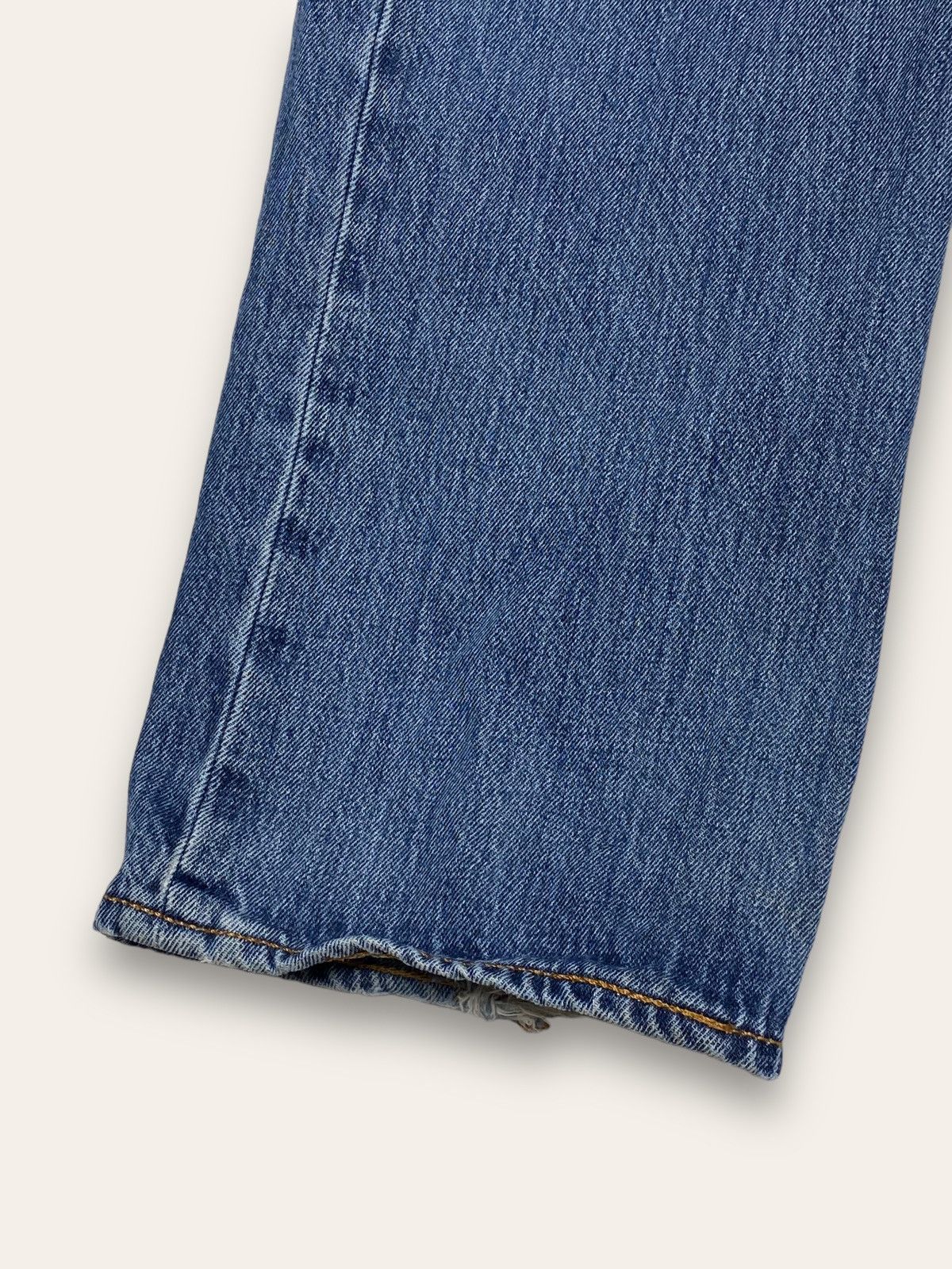 Jean Vintage LEVI'S Denim Blue Colour Baggy Jeans Size US 36 / EU 52 - 4 Thumbnail