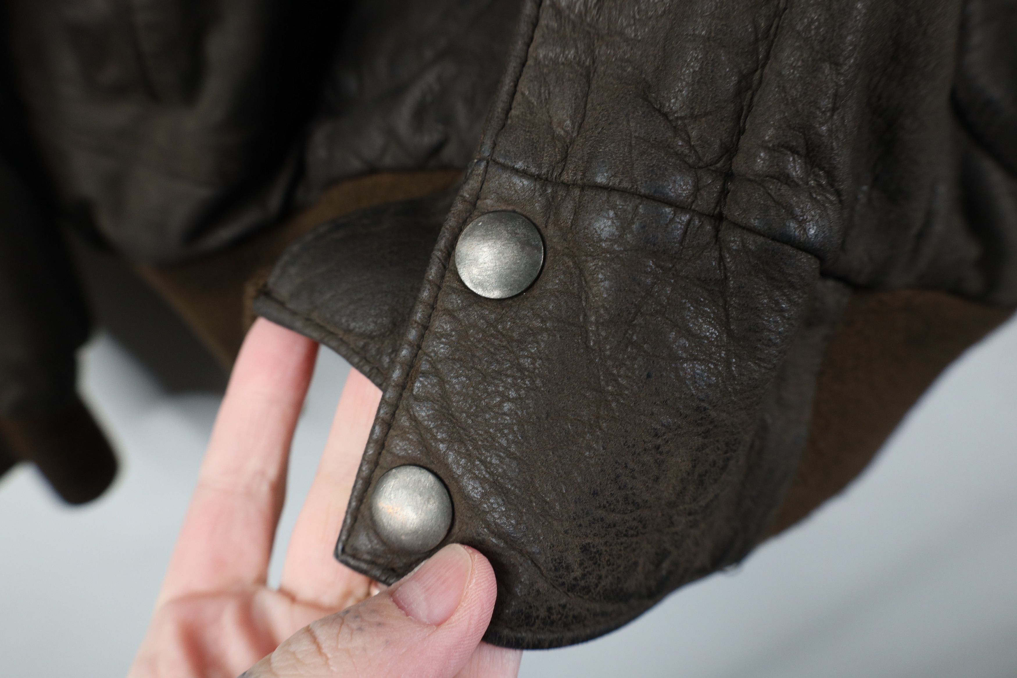Vintage Vintage 90s Streetwear Leather Flight Bomber Jacket Brown Size US XL / EU 56 / 4 - 4 Thumbnail