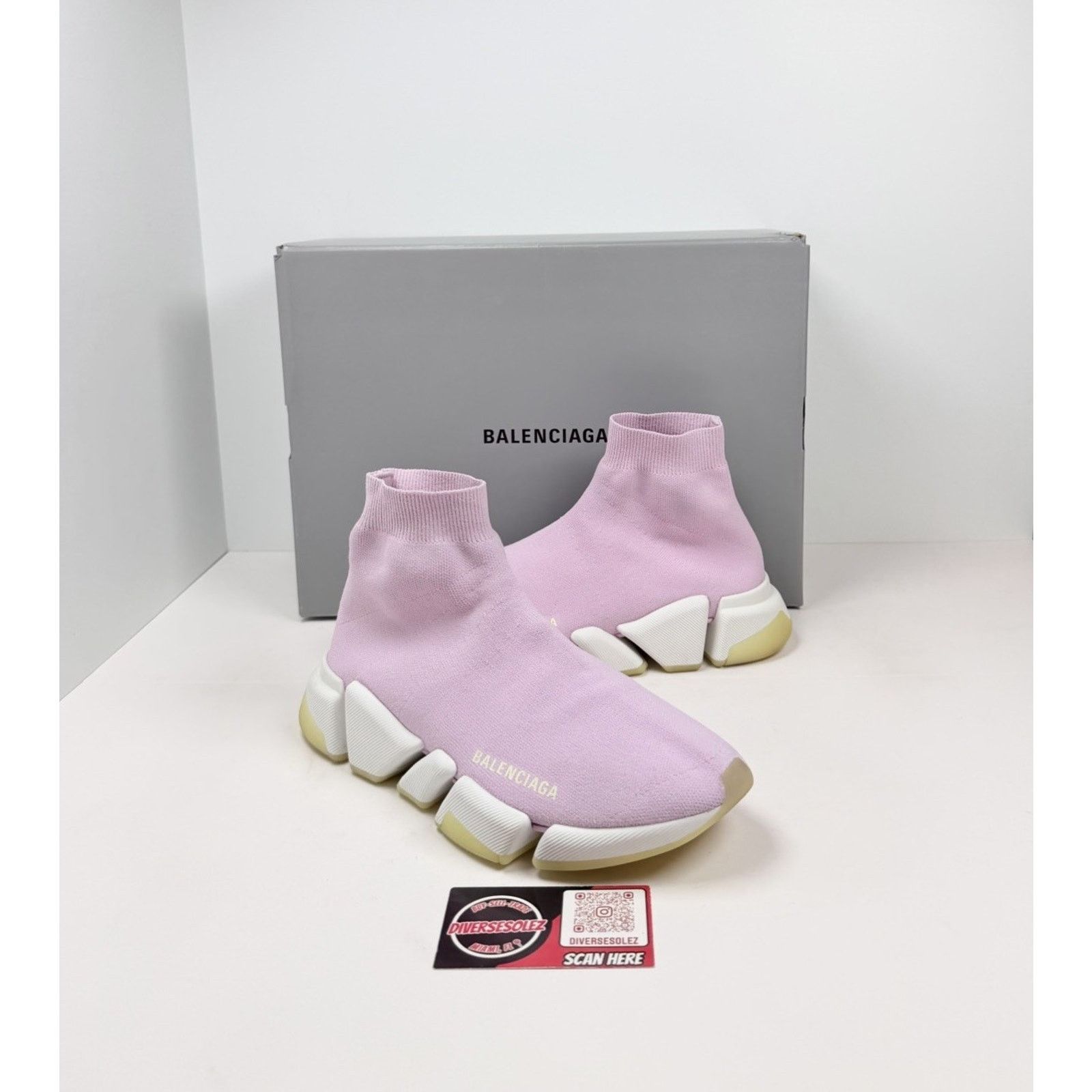 Balenciaga Size 39EU/9W - Balenciaga Pink Translucent Sole Speed Size US 9 / IT 39 - 1 Thumbnail