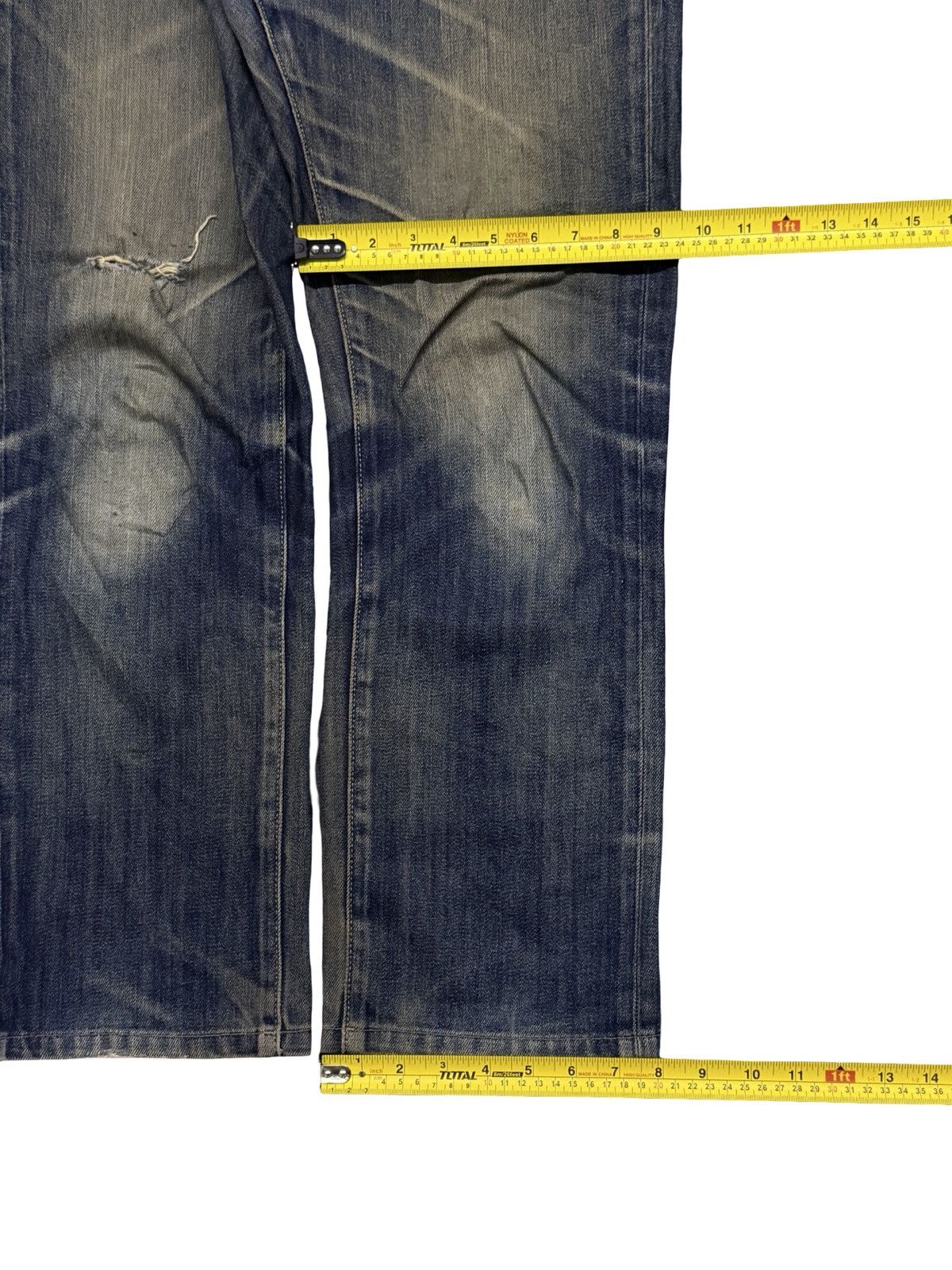 Uniqlo Vintage Uniqlo Jeans Japan | Vintage Faded Mud Wash | W33 Size US 33 - 15 Thumbnail