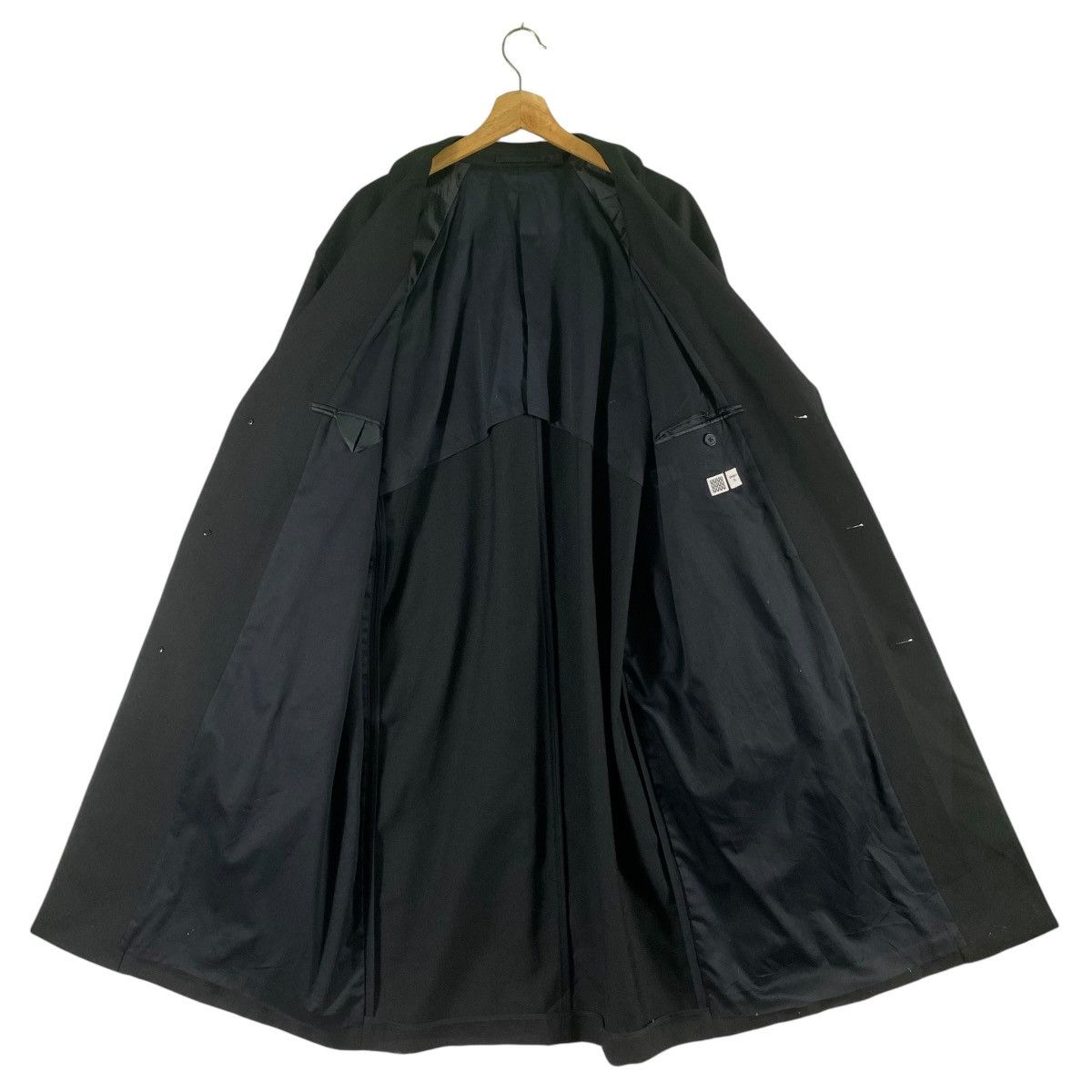 Japanese Brand × Lemaire × Uniqlo Japanese Brand X Lemaire Long Coat XL Size Black Colour Size US XL / EU 56 / 4 - 6 Thumbnail