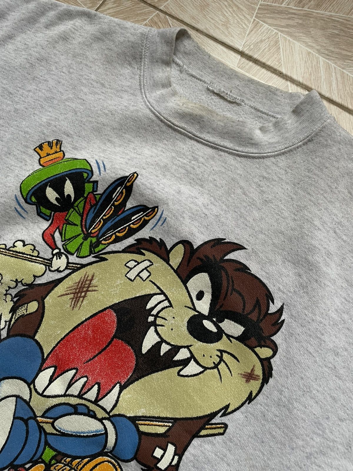Vintage × Warner Bros 1993 Vintage Cartoon Looney Tunes Logo Crewneck Sweatshirt L Size US L / EU 52-54 / 3 - 2 Thumbnail