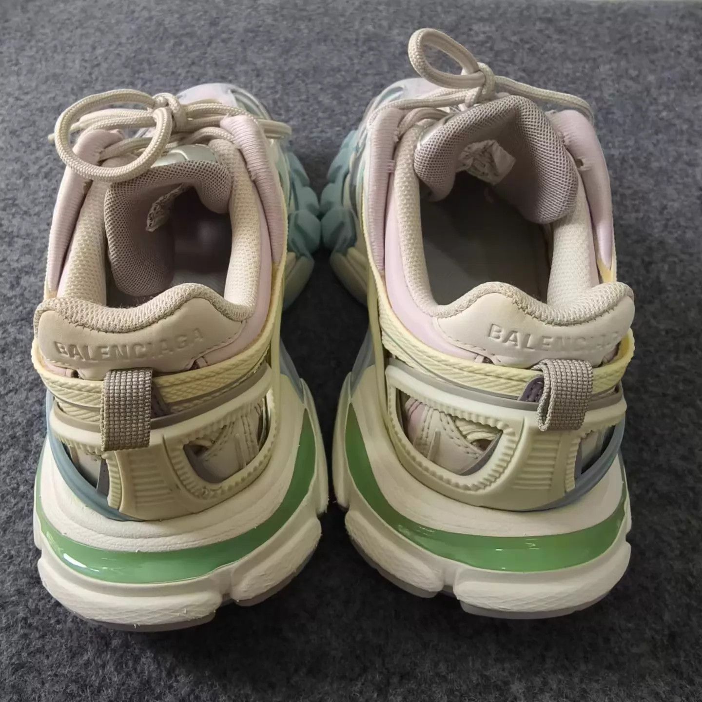 Balenciaga Balenciaga Track 2.0 Mac White Blue Pink Dad Shoe Women's 37 Size US 6.5 / IT 36.5 - 4 Thumbnail
