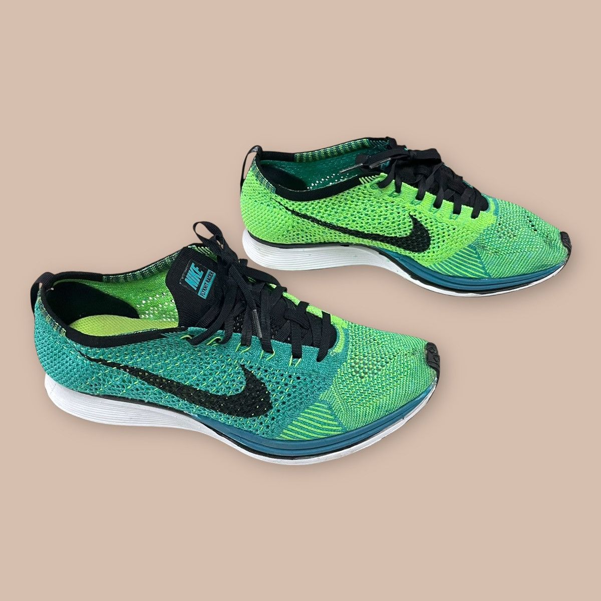 Nike Nike Flyknit Racer "Sport Turquoise" Size US 9.5 / EU 42-43 - 7 Thumbnail