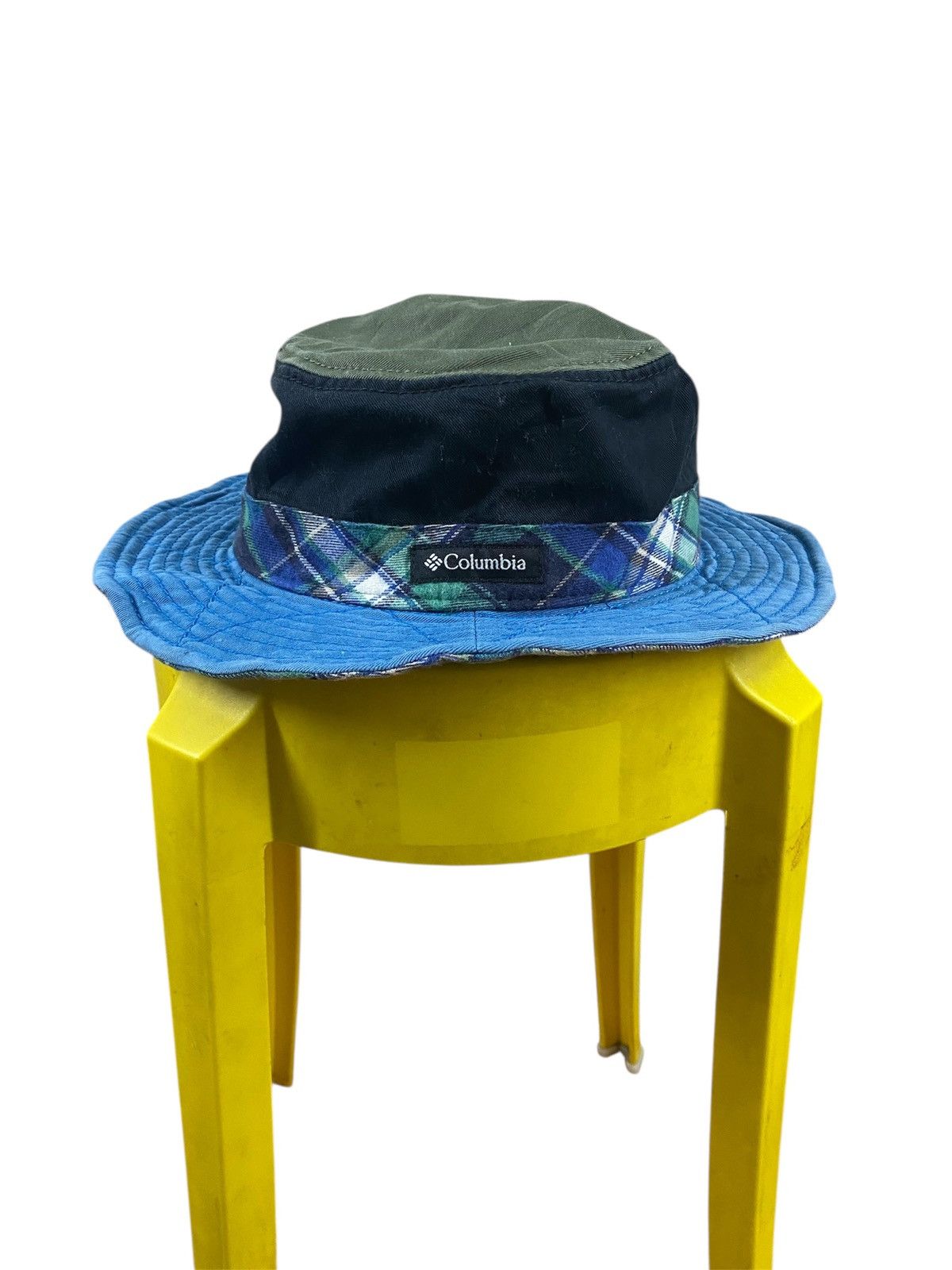 Columbia Unisex hats columbia very rare Size ONE SIZE - 1 Thumbnail