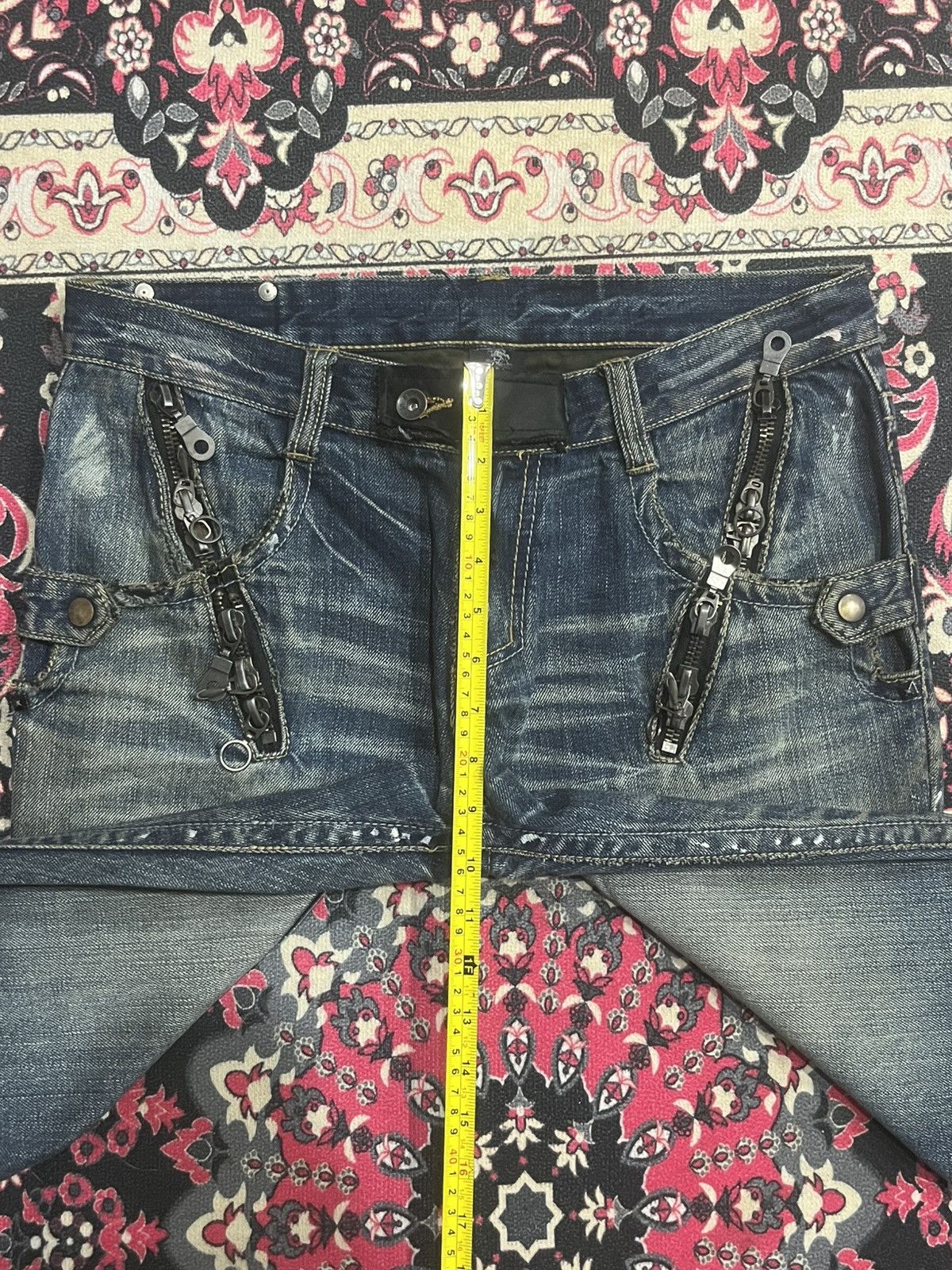 semanticdesign Vintage Semantic Design Chain Zipper Distressed Flare Jeans Size US 32 / EU 48 - 16 Thumbnail