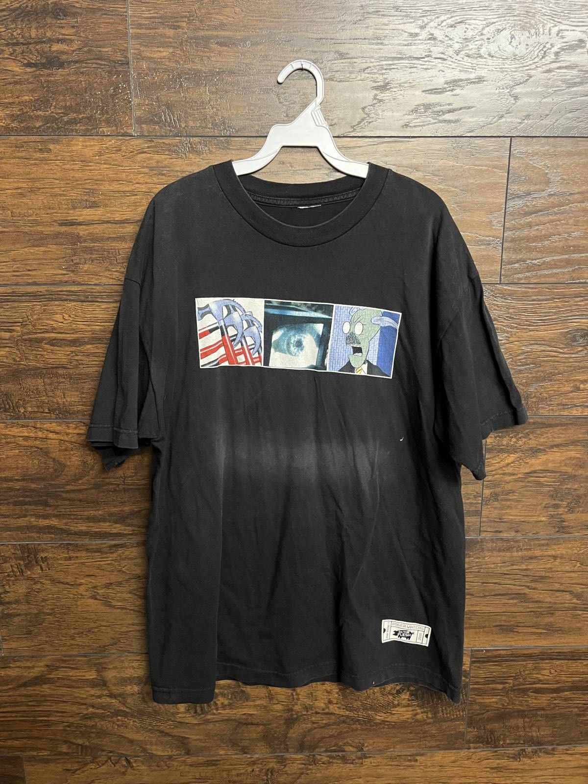 Designer Roger Waters T-shirt In the Flesh 2000 Tour Tee - XL Size US XL / EU 56 / 4 - 1 Thumbnail