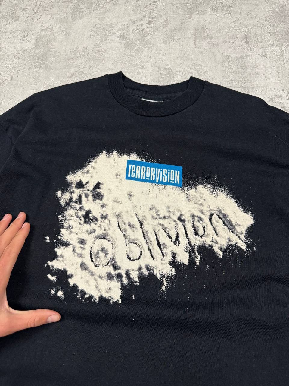 Band Tees RARE Vintage The Terrorvision Oblivion Black Long Sleeve Size US XL / EU 56 / 4 - 4 Thumbnail
