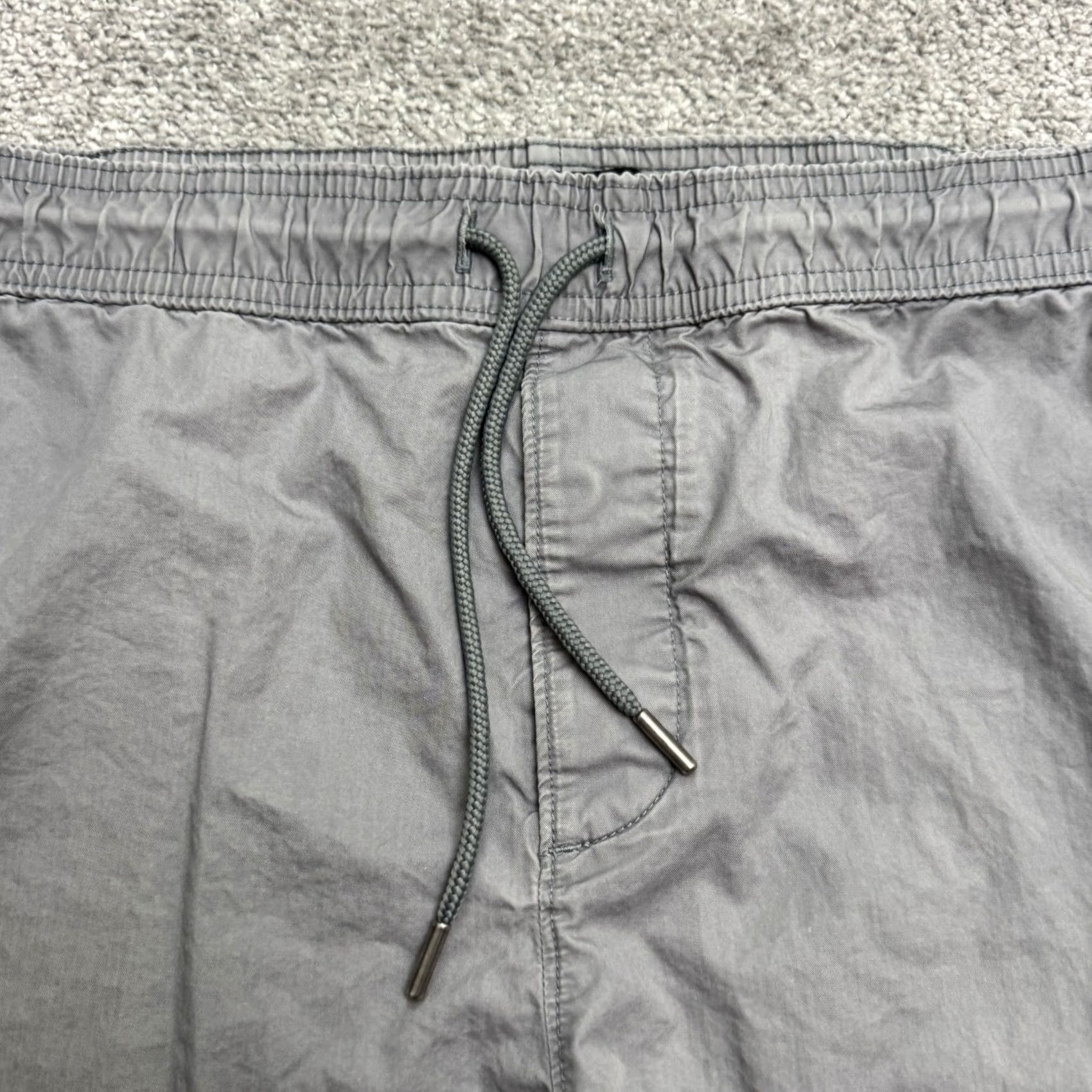 Banana Republic Banana Republic Aiden Fit Chino Pants Mens 36x32 Gray Tapered Leg Elastic Waist Size US 36 / EU 52 - 3 Thumbnail