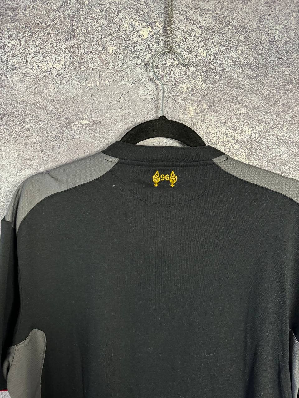 Vintage × Warrior Vintage Liverpool 2012/13 Away Warrior Soccer Jersey Size US XL / EU 56 / 4 - 13 Thumbnail