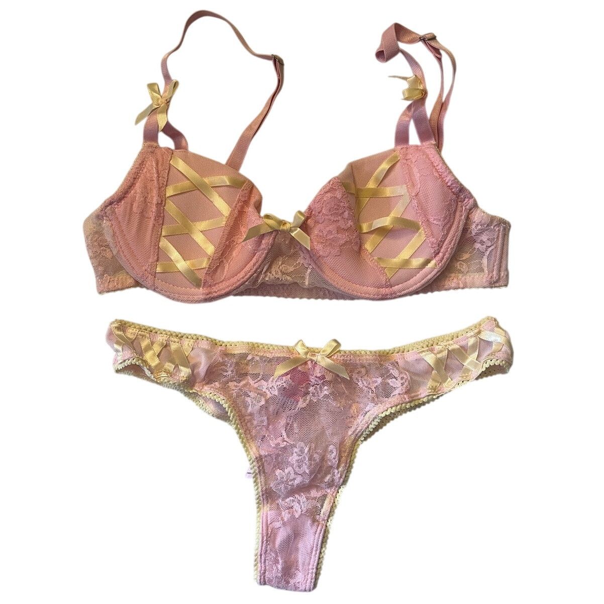 Dolls Kill Dolls kill Sugar Thrillz Lingerie Set Bra/Pany Size: XXS Size ONE SIZE - 1 Thumbnail