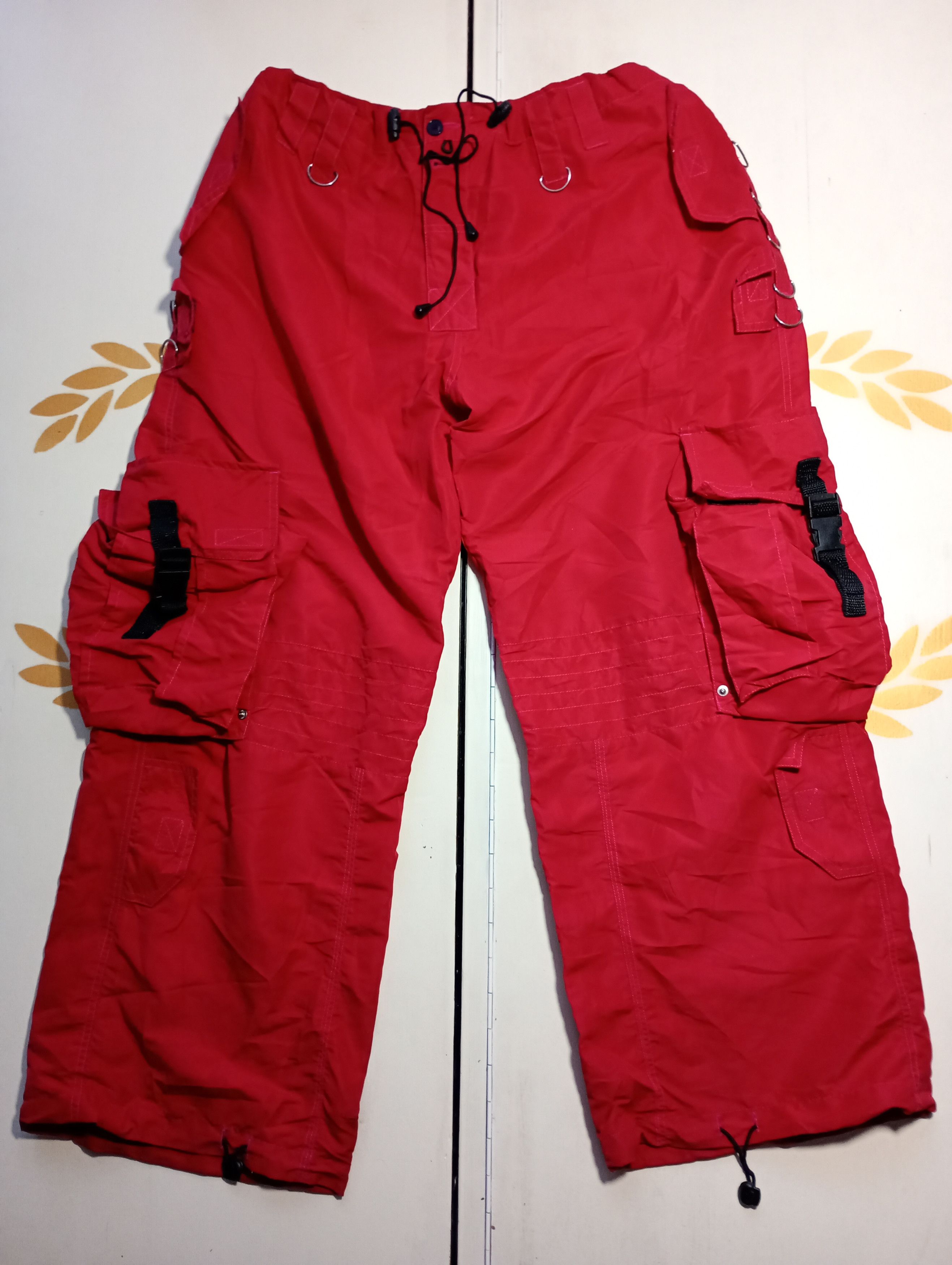 Vintage Vintage Baggy Cargo Pants Size US 34 / EU 50 - 1 Thumbnail