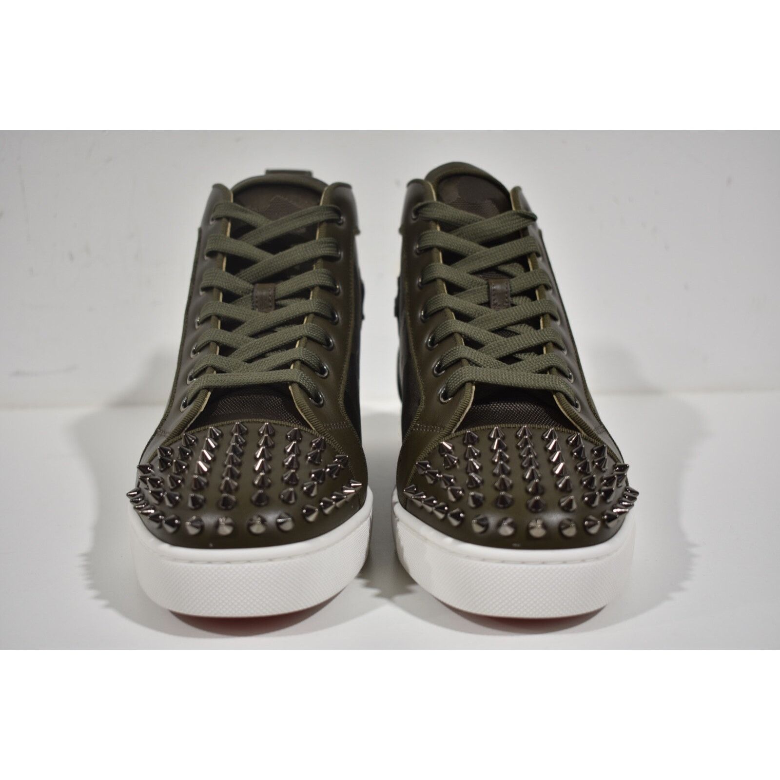 Christian Louboutin Christian Louboutin Spikes Orlato Flat High Top Sneaker 42 9 Size US 9 / EU 42 - 5 Thumbnail