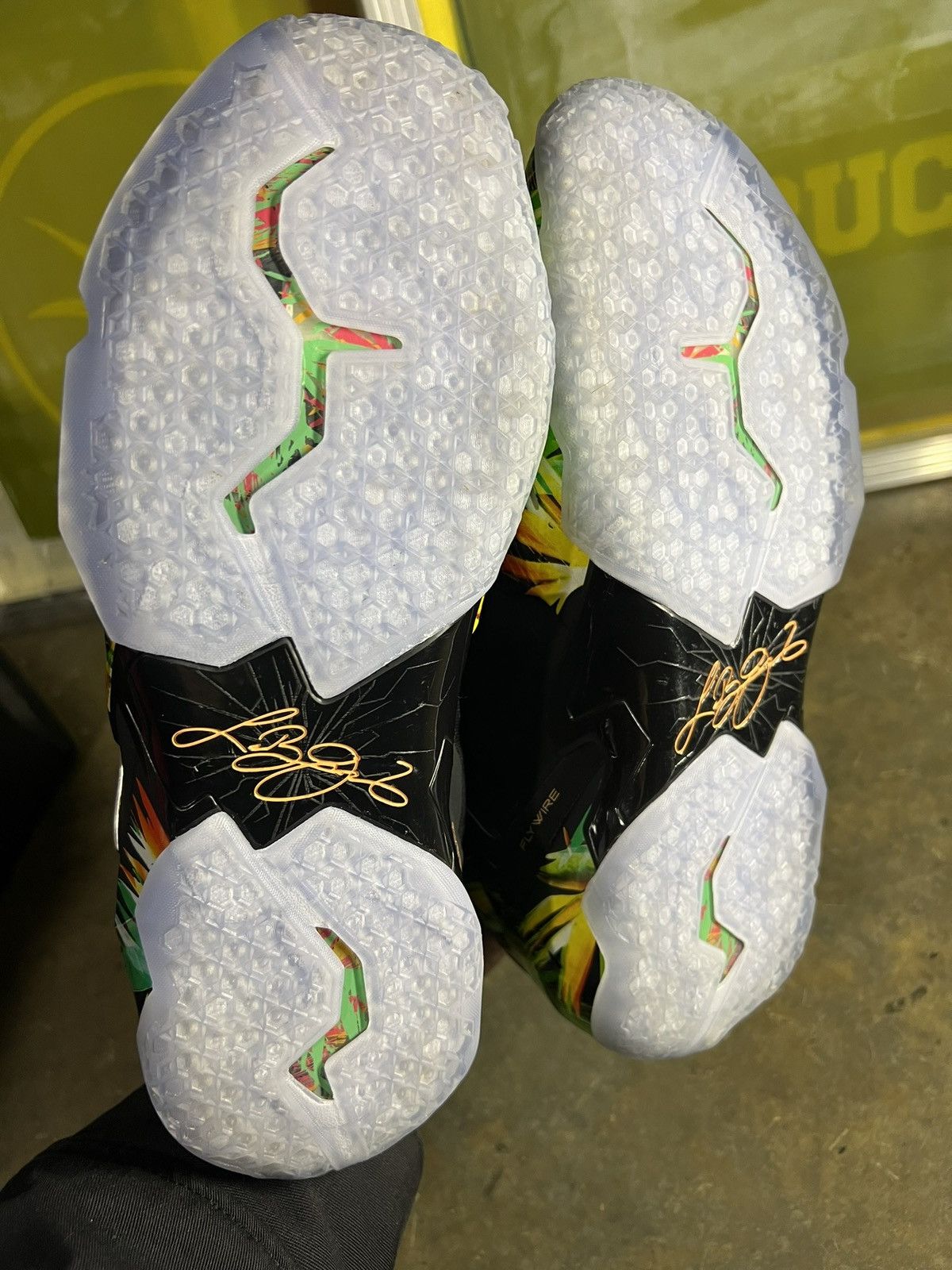 Nike 2014 Nike Lebron Everglades *No Box Size US 12 / EU 45 - 4 Thumbnail