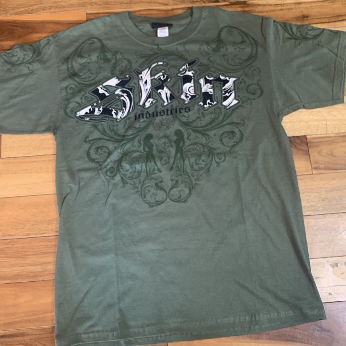 Affliction × Ed Hardy × Vintage Vintage Skin Industries Graphic T-Shirt Size US L / EU 52-54 / 3 - 1 Thumbnail