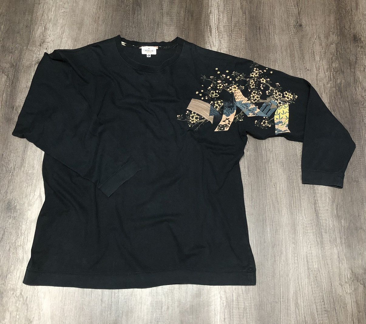 Japanese Brand × Vintage VINTAGE KARAKURI TAMASHI SUKAJAN KOI BIG LOGO LONG SLEEVE Size US XXL / EU 58 / 5 - 12 Thumbnail