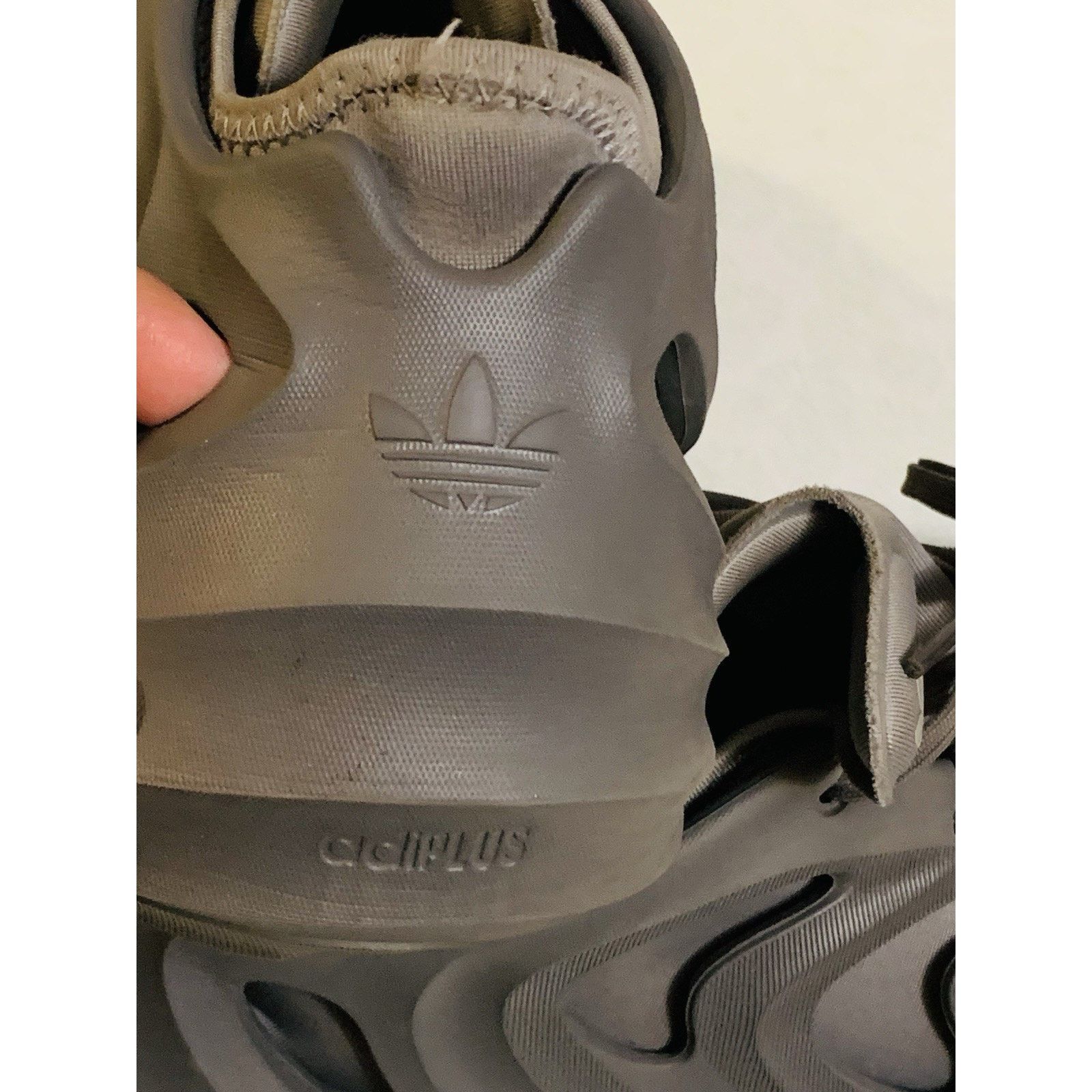 Adidas Adidas AdiFOM Q ‘Black Carbon Grey’ HP6585 Men’s Size 8 Size US 8 / EU 41 - 5 Thumbnail