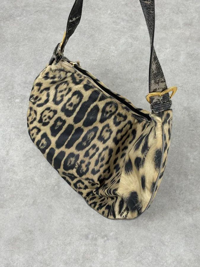 Roberto Cavalli 2000s Roberto Cavalli Leopard Shoulder Bag Size ONE SIZE - 8 Thumbnail
