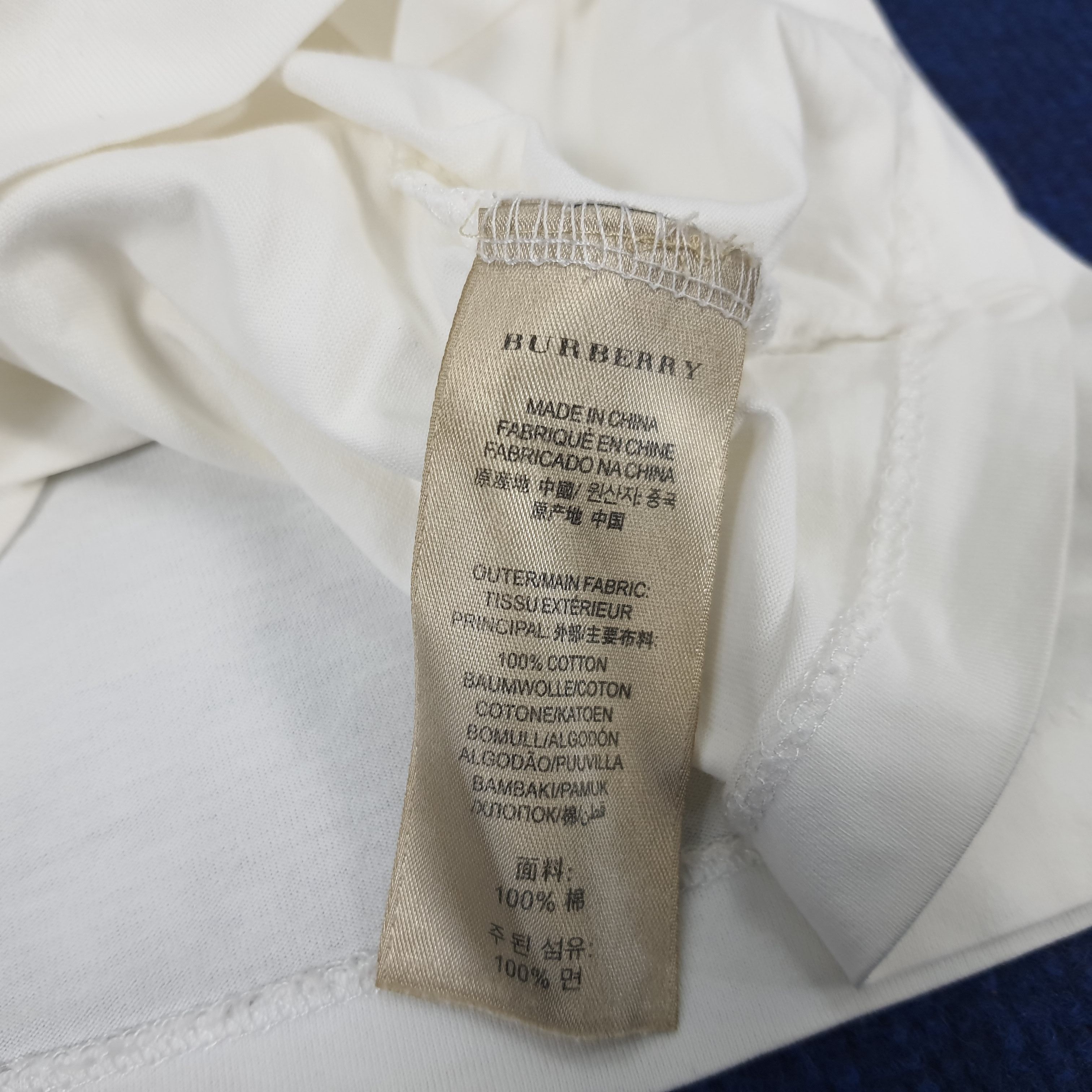 Burberry × Vintage Vintage Burberry London Custom Logo T-shirt Size US M / EU 48-50 / 2 - 9 Thumbnail