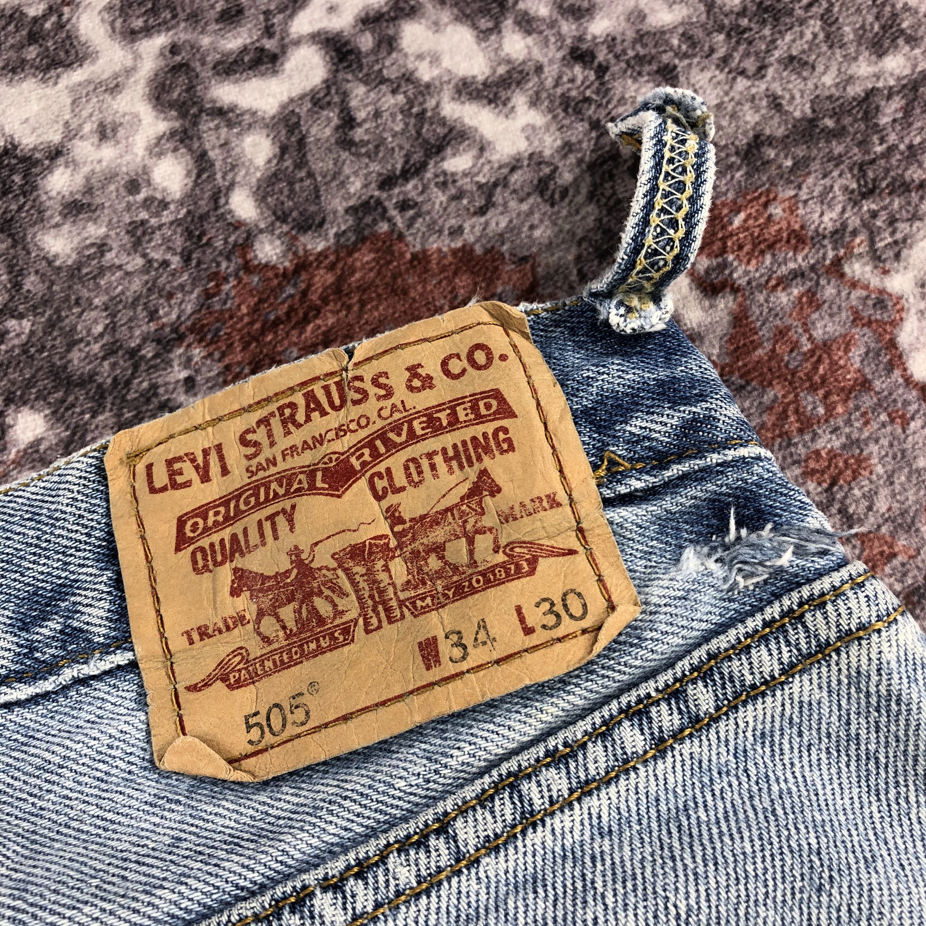 Levi's × Vintage Vintage Light Wash Levis 505 Jeans-JM2553 Size US 34 / EU 50 - 8 Thumbnail