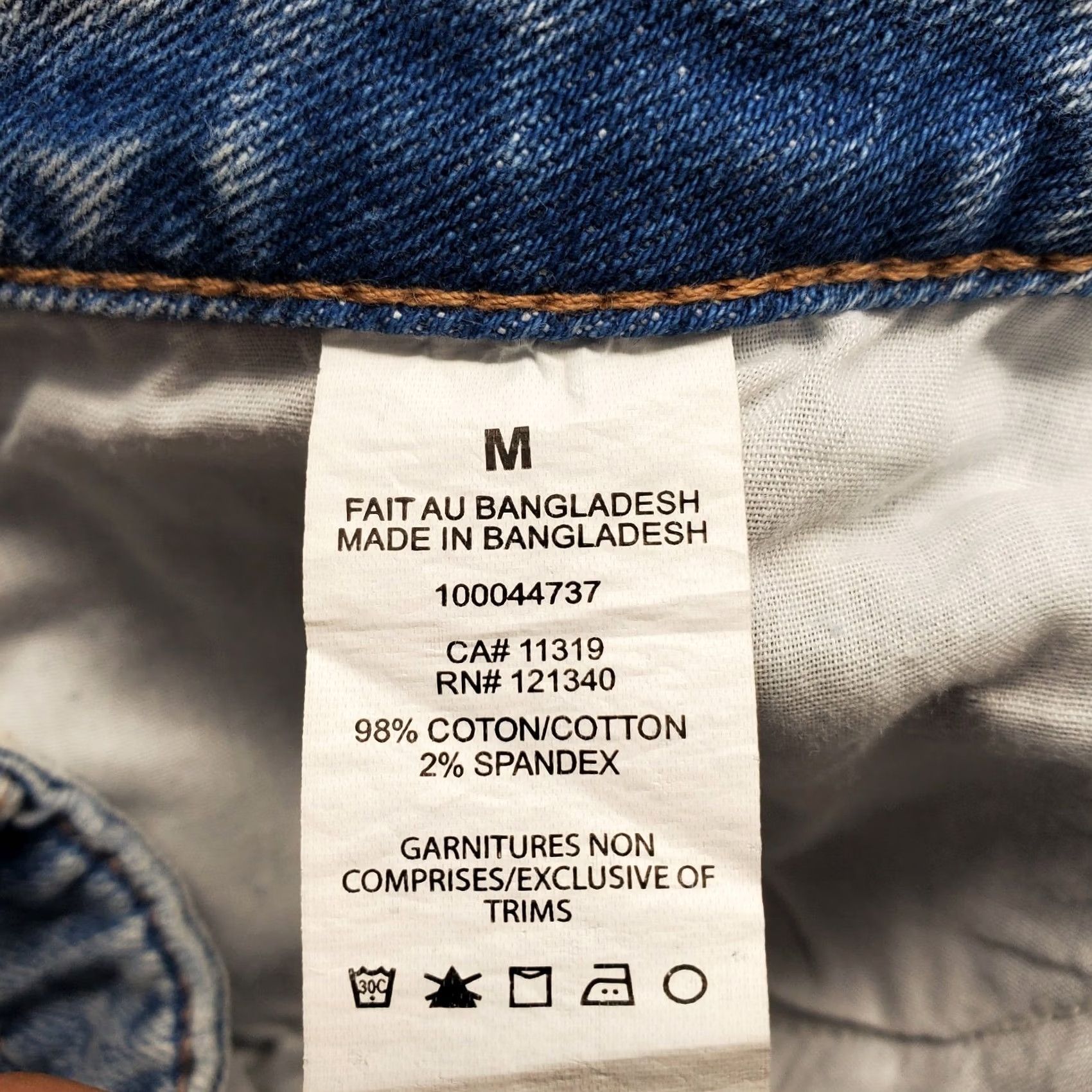 Garage Garage Womens Mini Skirt M Blue Denim Distressed Light Wash 5-Pocket Design Shorts? Size 32" / US 10 / IT 46 - 6 Thumbnail
