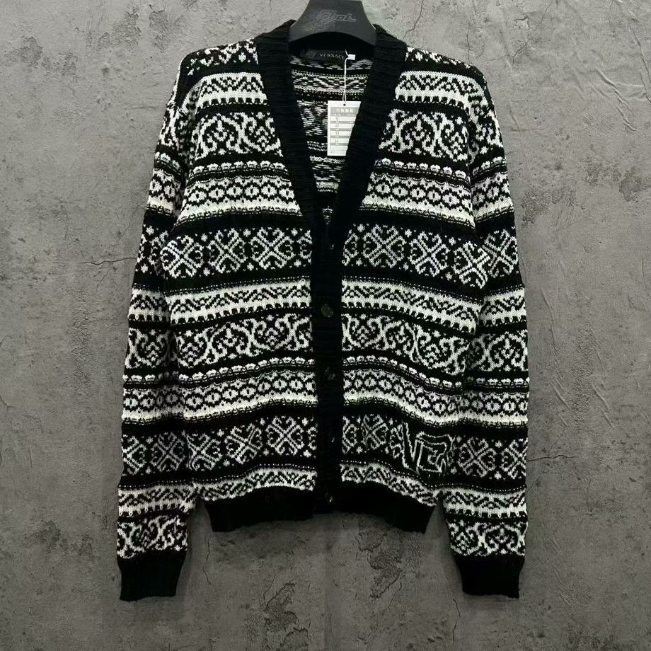 Versace Versace Patterned Knit Cardigan Size 48 Size US M / EU 48-50 / 2 - 1 Thumbnail