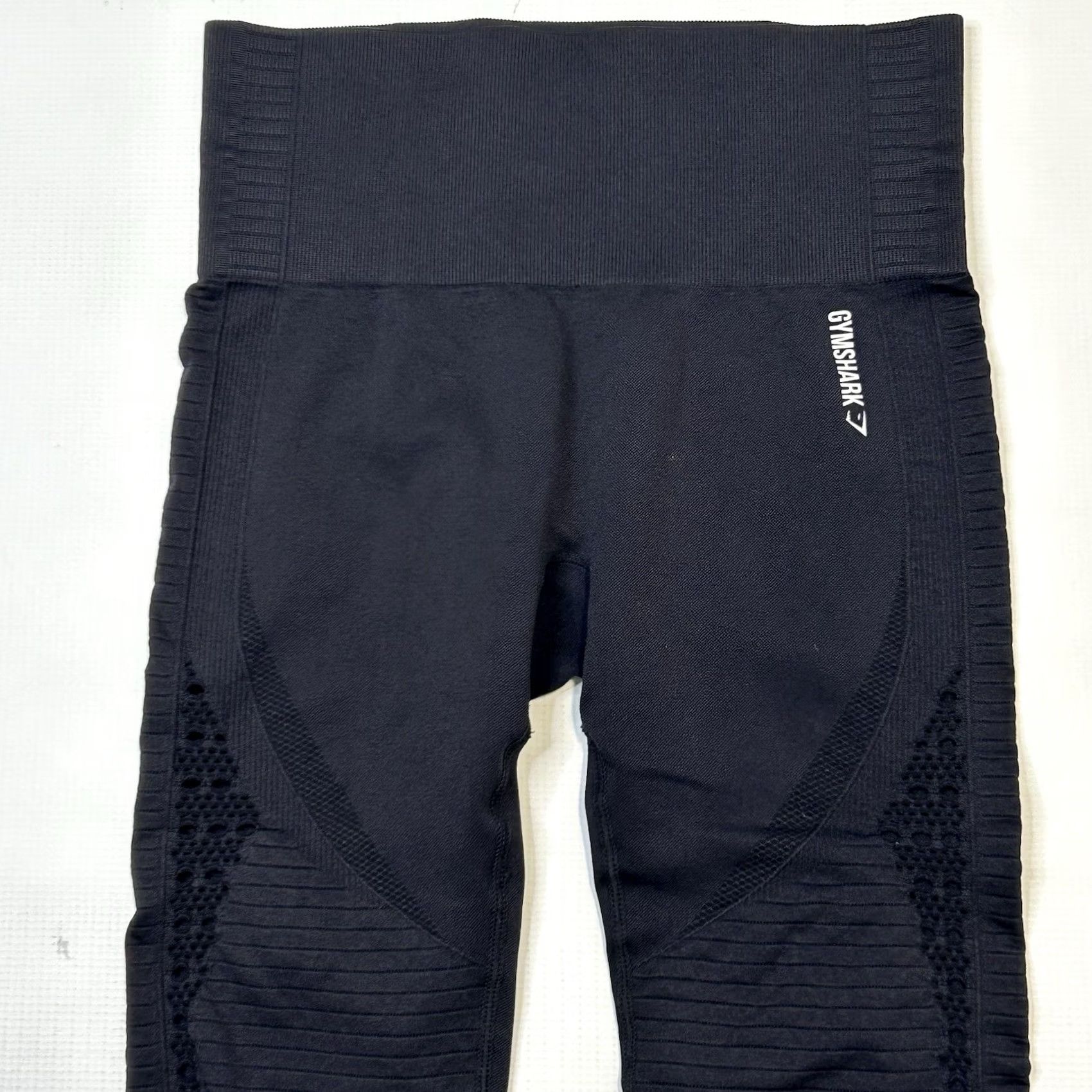 Gymshark VINTAGE Gymshark Black Leggings Cut Out Moto Womens XS 18” Inseam Crop Length Size 26" / US 2 / IT 38 - 5 Thumbnail