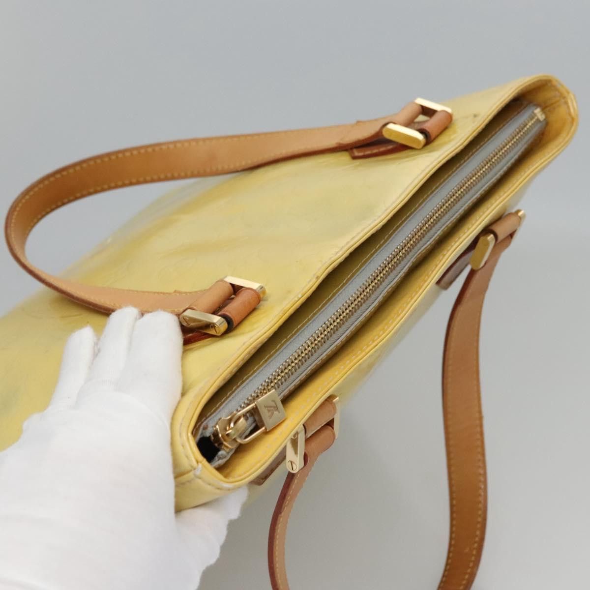 Louis Vuitton LOUIS VUITTON Monogram Vernis Houston Hand Bag Baby Blue Size ONE SIZE - 8 Thumbnail