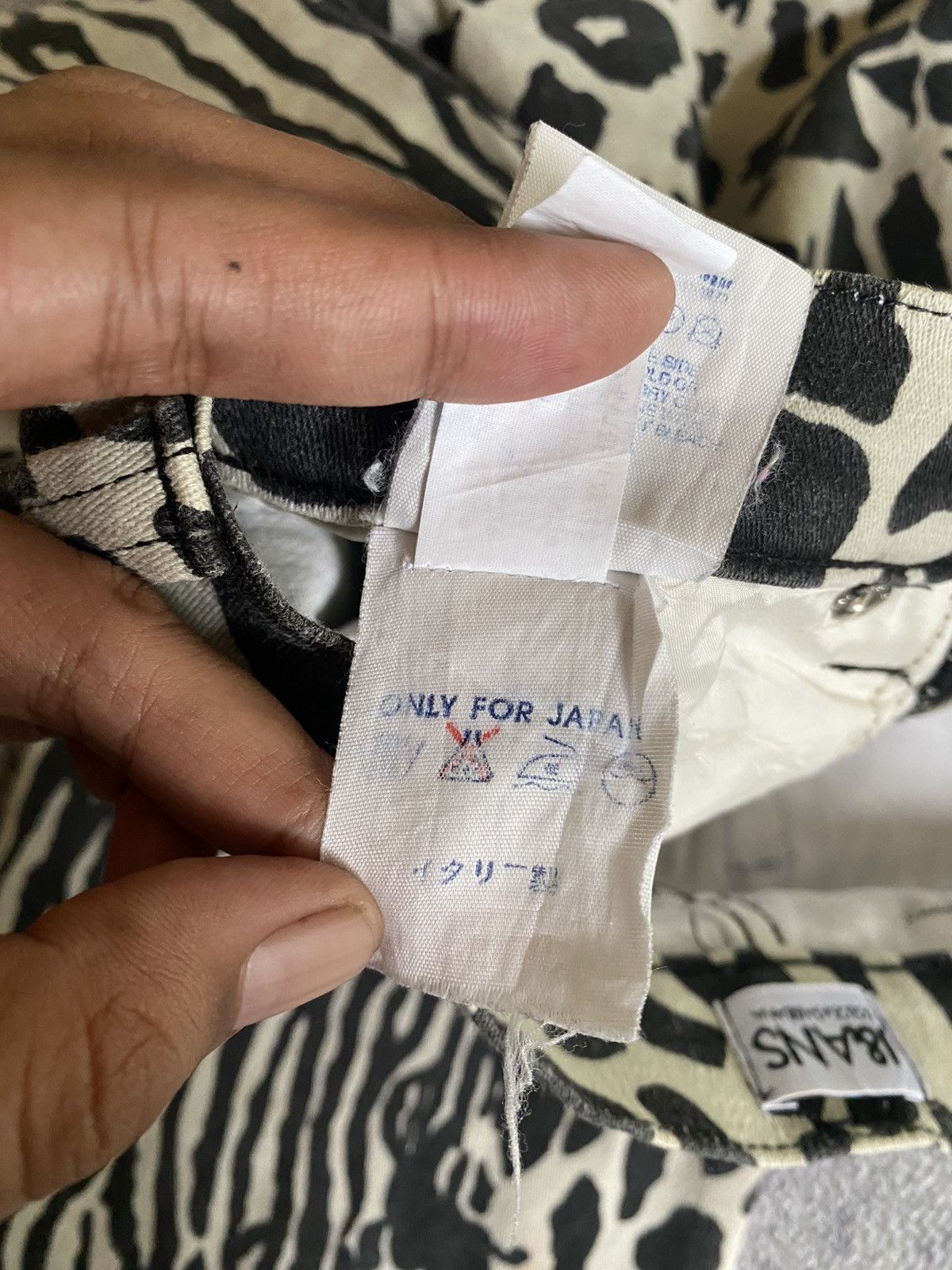 Dolce & Gabbana Dolce & Gabbana J&ans zebra pattern pants Size US 27 - 11 Thumbnail