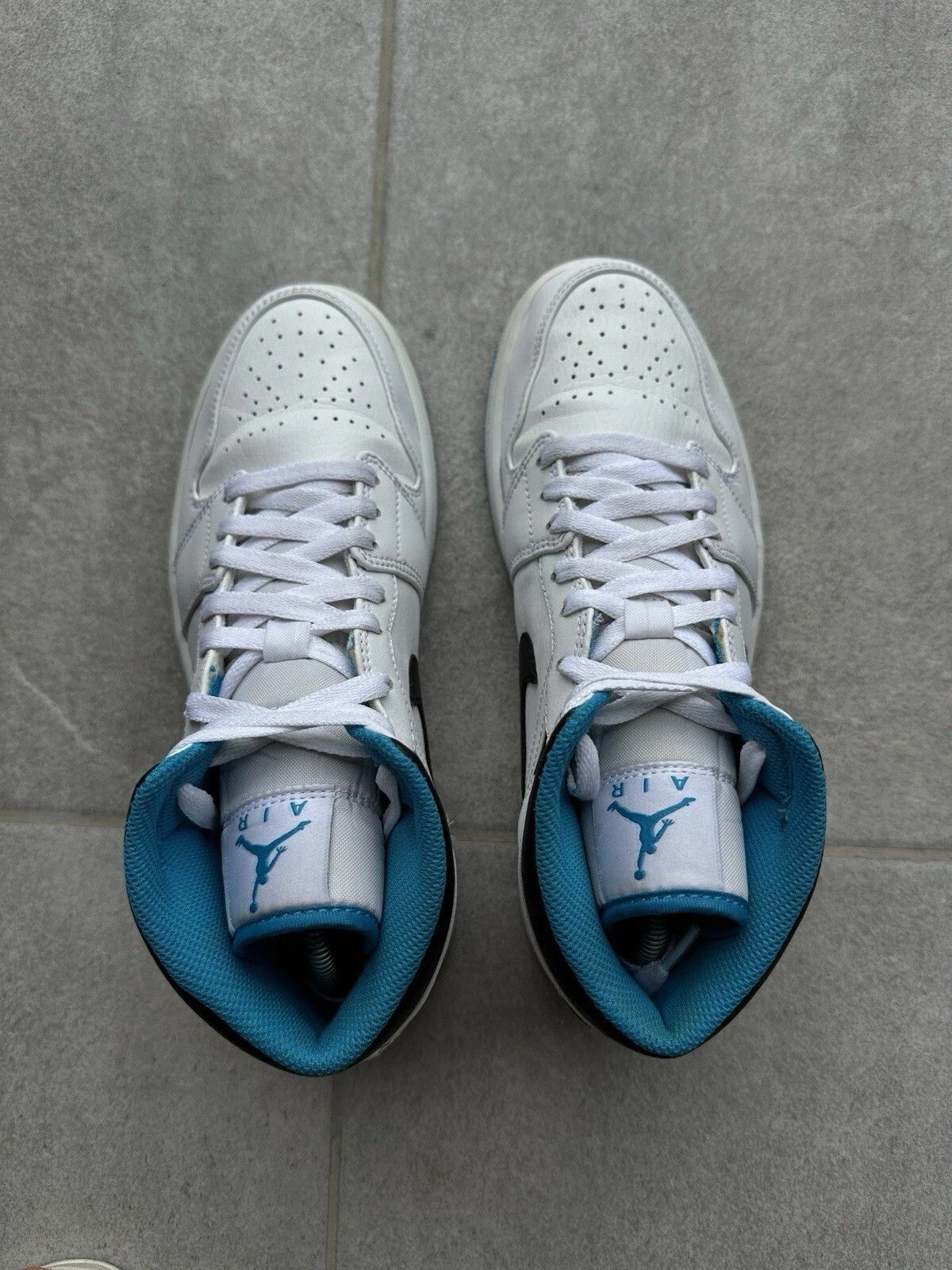 Nike Nike Air Jordan 1 Mid White Laser Mens Shoes Sneaker Rare Size US 8 / EU 41 - 5 Thumbnail