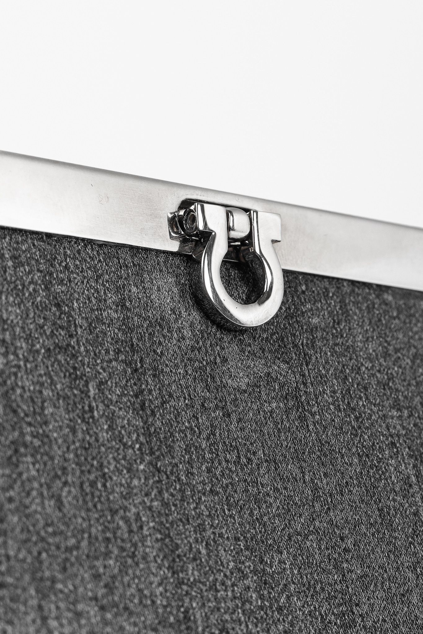 Salvatore Ferragamo Salvatore Ferragamo Grey Flannel Gancini-Clasp Evening Bag Size ONE SIZE - 10 Thumbnail