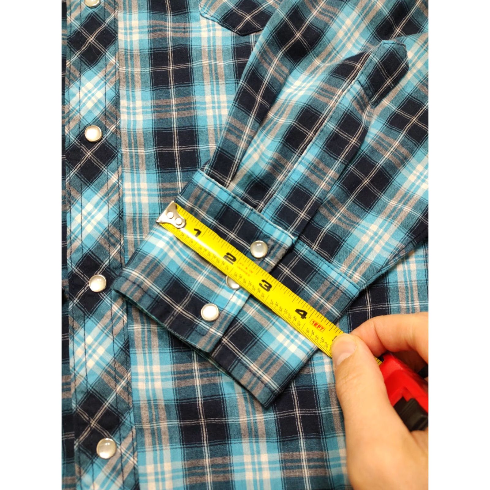Wrangler VINTAGE Wrangler Shirt Men L Blue Plaid Pearl Snap Western Wrancher Pockets Size US L / EU 52-54 / 3 - 5 Thumbnail