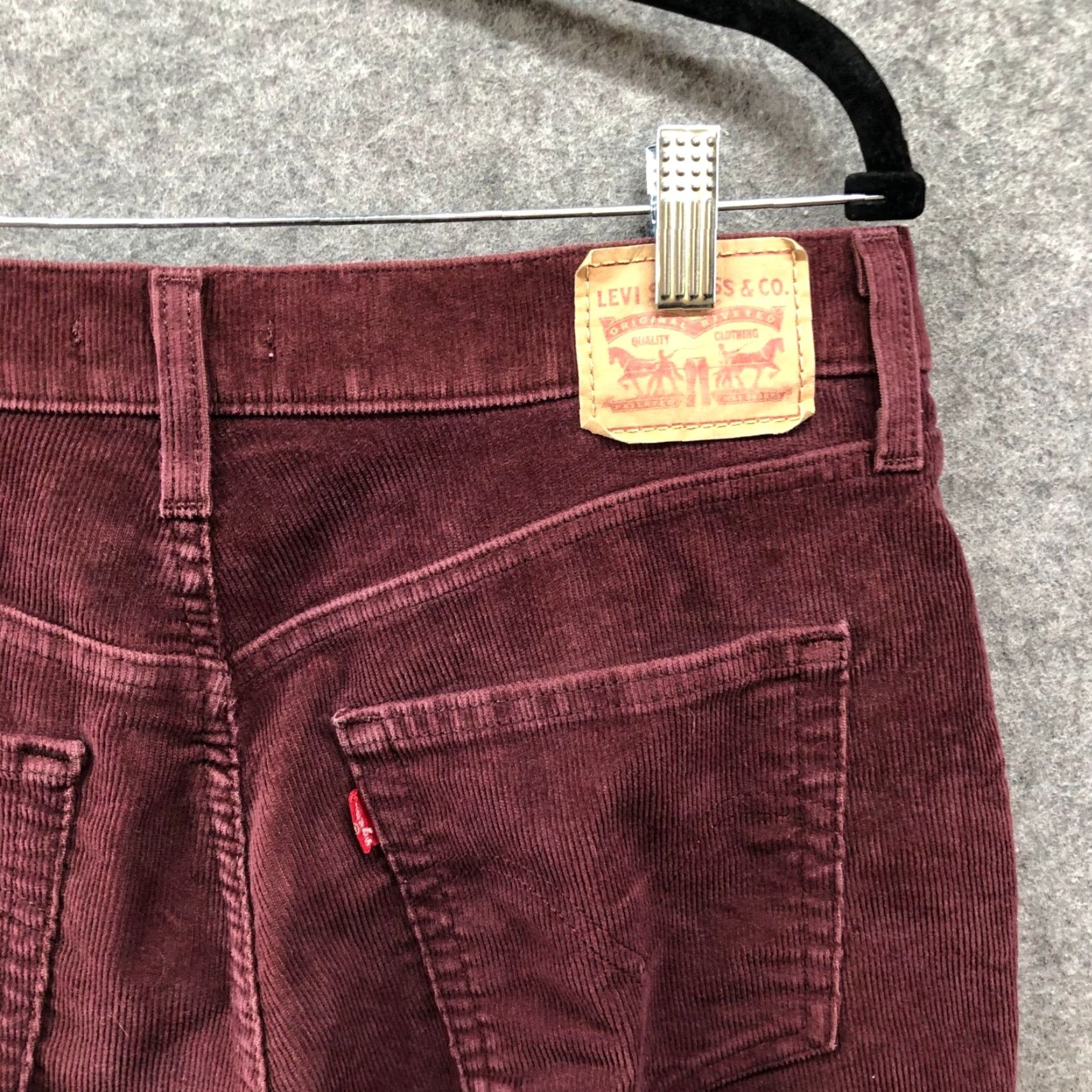 Levi's Levi's High Waisted Mom Jean Womens 32x29 Corduroy Burgundy Stretch Jeans Pants 5-Pocket Regular Size 24" / US 00 / IT 34 - 6 Thumbnail