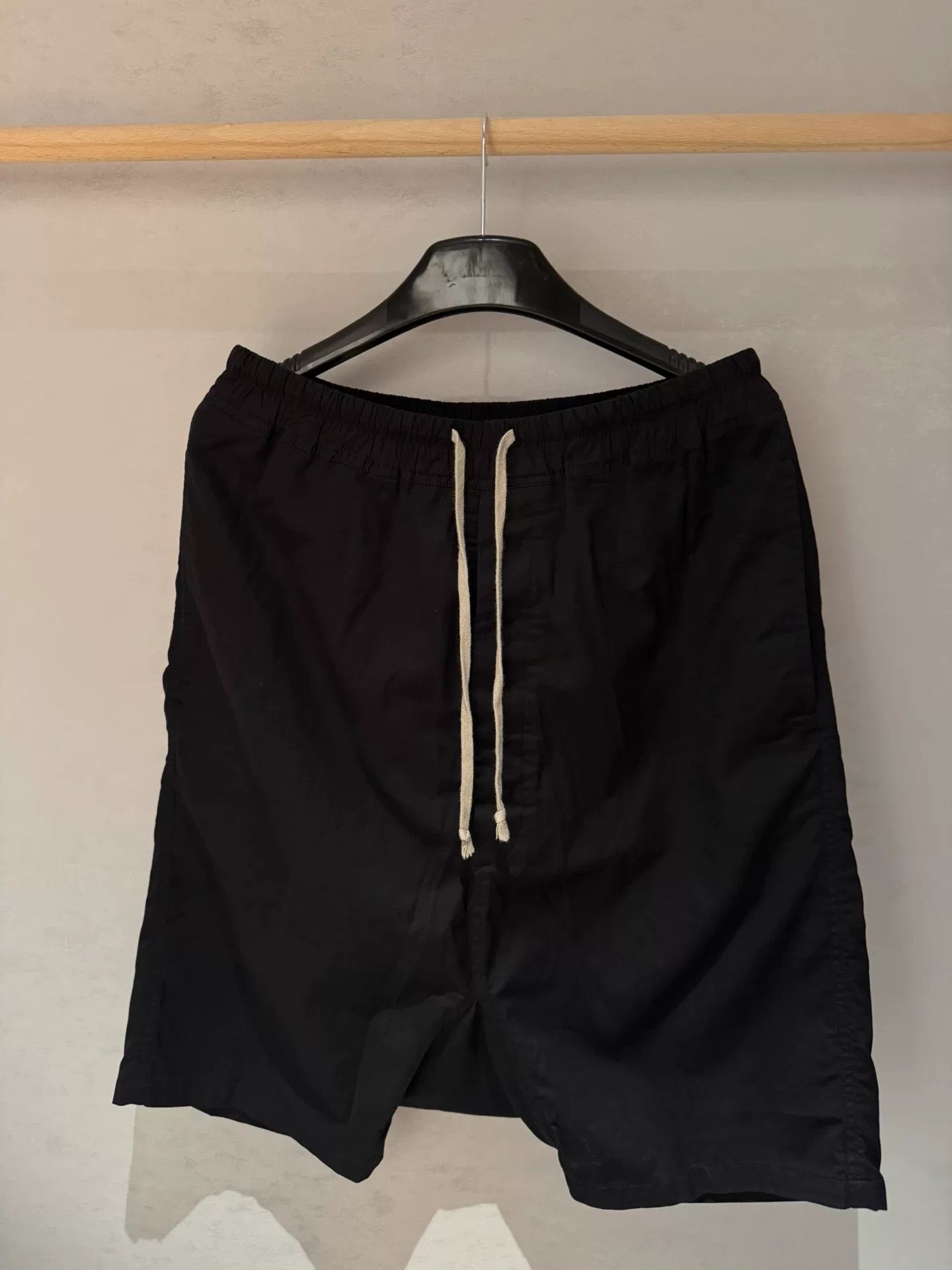 Rick Owens Drkshdw Rick Owens DRKSHDW Nylon Shorts in Black Size US 31 - 1 Thumbnail