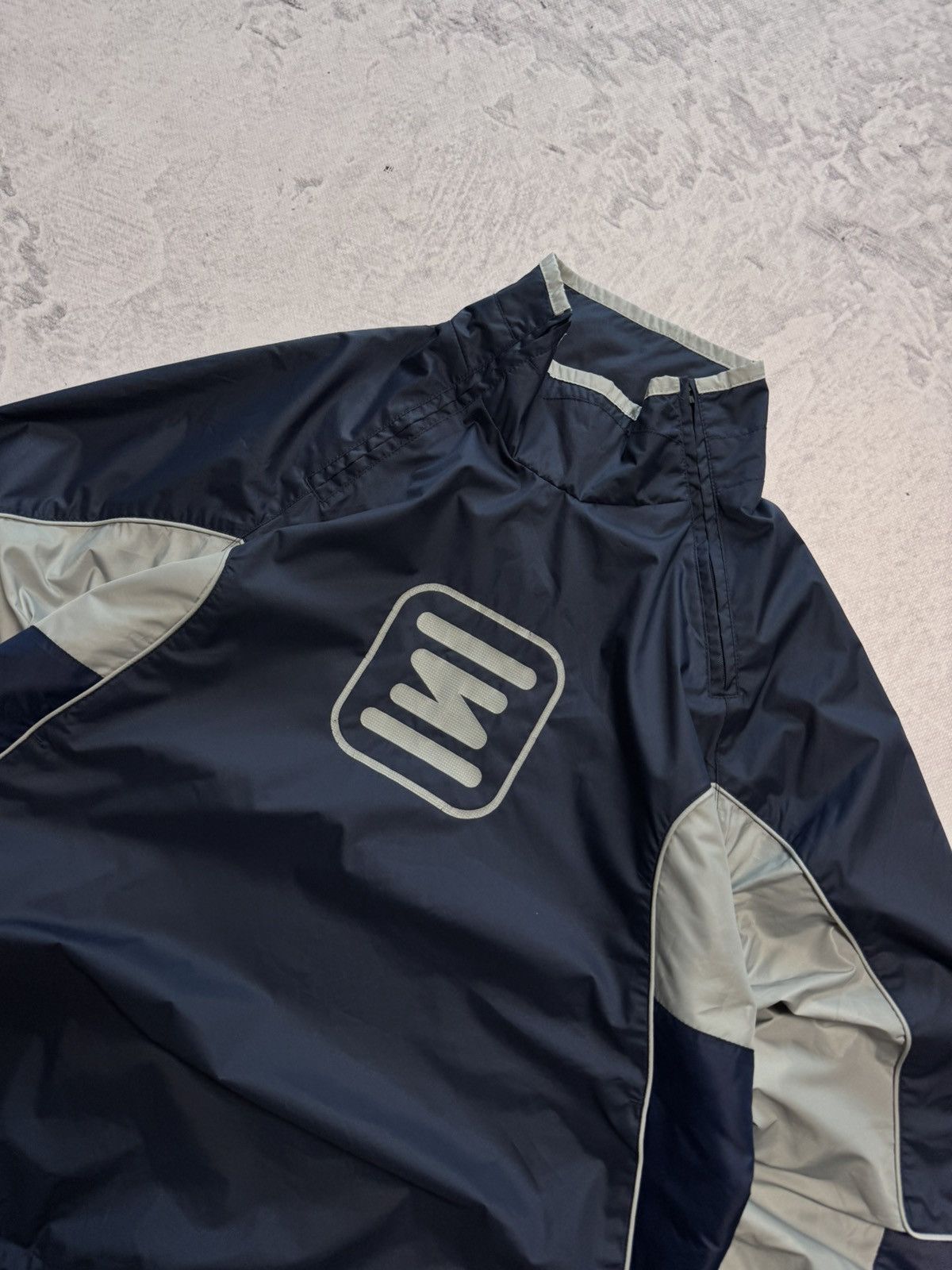 Nike 00s Nike Vintage Shox Nylon Big Logo Oversize Drill Jacket Size US M / EU 48-50 / 2 - 2 Thumbnail