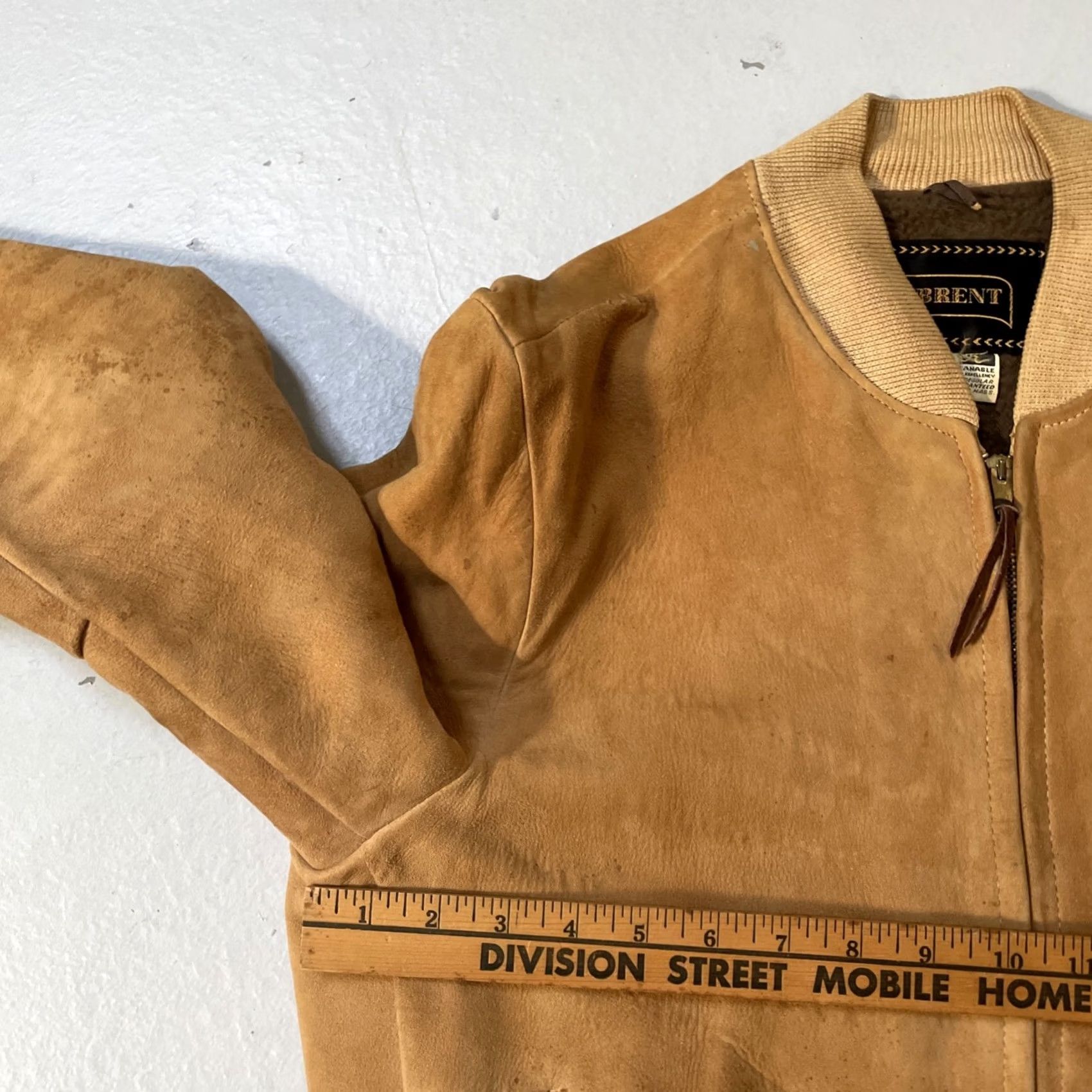 Vintage VINTAGE Brent Suede Leather Distressed Bomber Jacket 40 Brown Leather Zip 1960s Military Biker 60s Unisex Adults Mens Womens Size US XXS / EU 40 - 3 Thumbnail