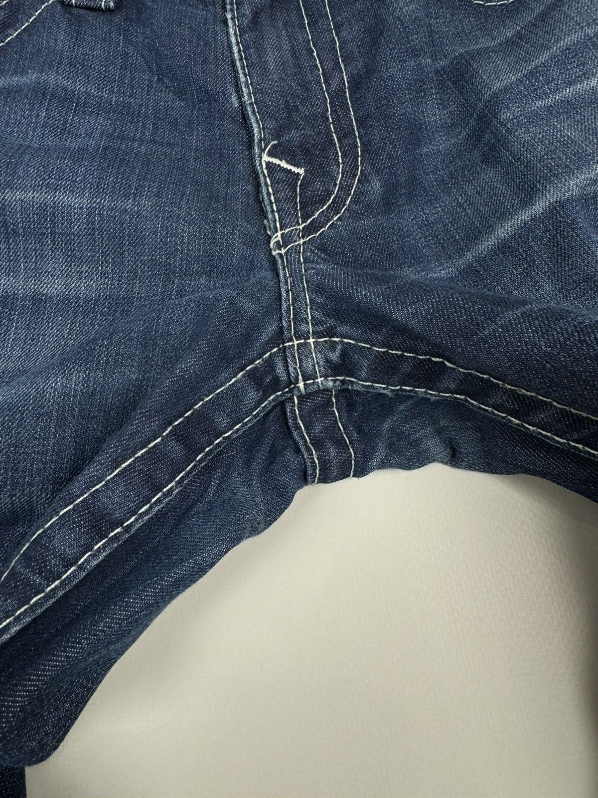 True Religion True Religion Blue Jeans Made in USA SIZE 32 Size US 32 / EU 48 - 8 Thumbnail