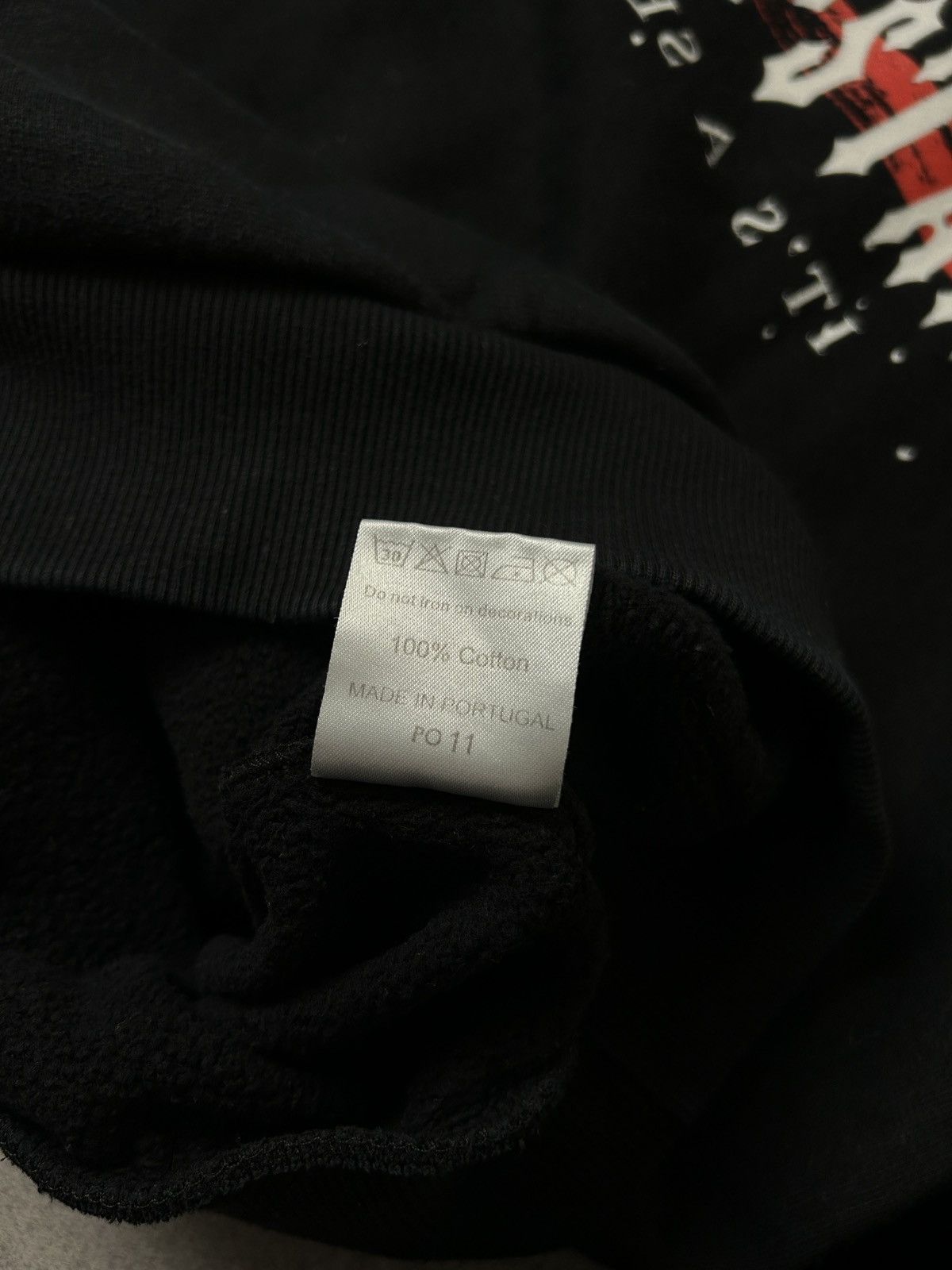 Trapstar London Trapstar London big logo hoodies paint mens Size US S / EU 44-46 / 1 - 4 Thumbnail