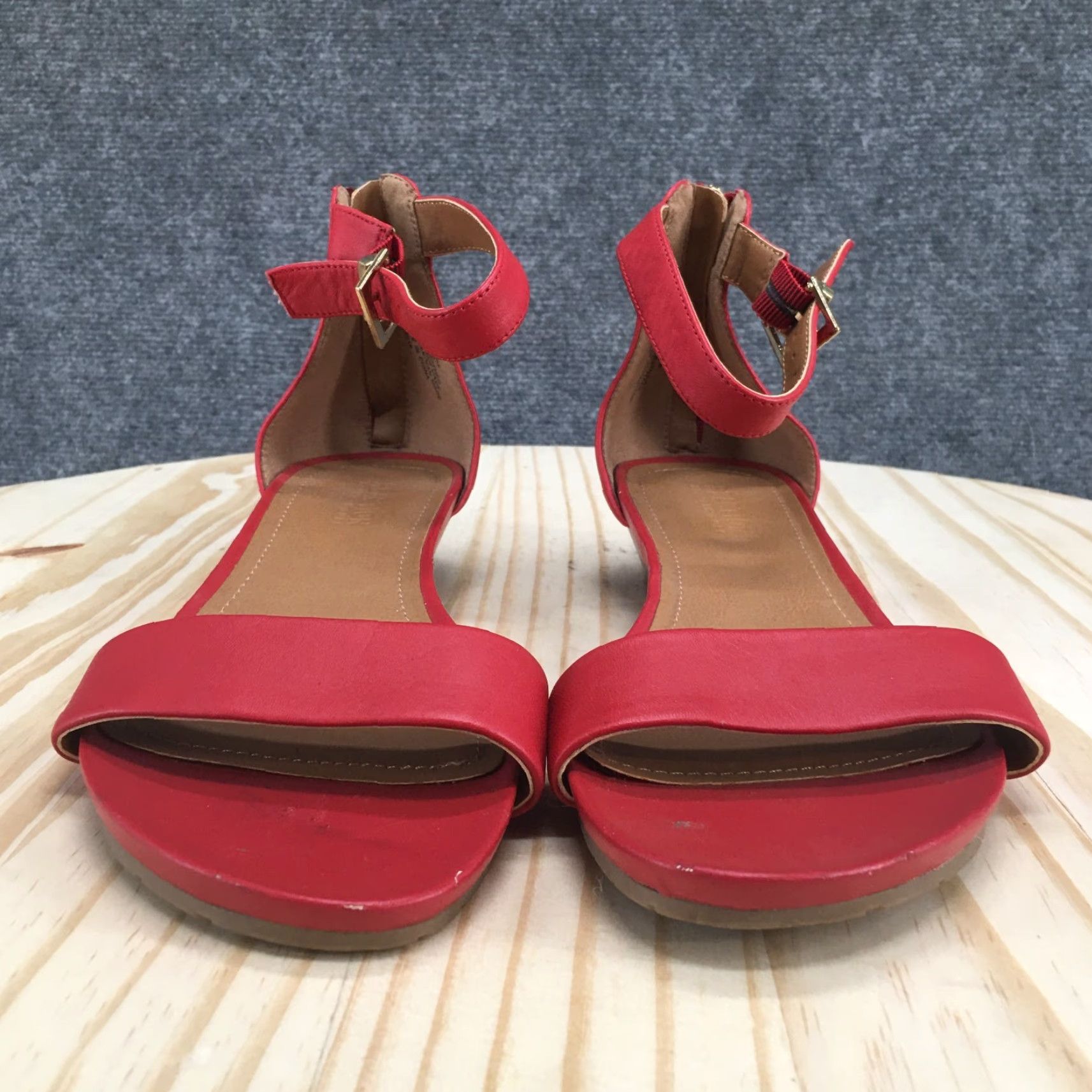Kenneth Cole Kenneth Cole Reaction Sandals Womens 7.5 M Red Leather Ankle Strap Slip-On Casual Shoes Size US 8 / IT 38 - 7 Thumbnail