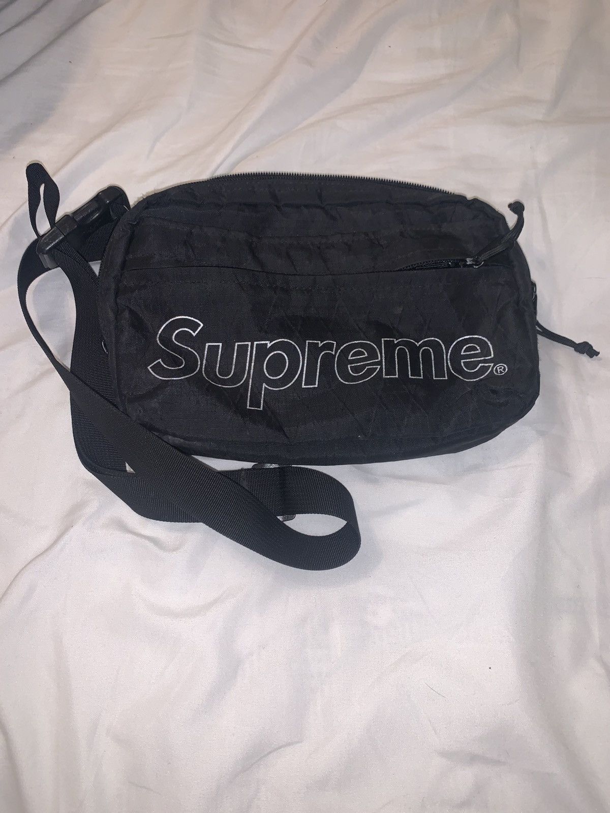 Supreme SUPREME WOVEN STRAW MAT BLACK | Grailed