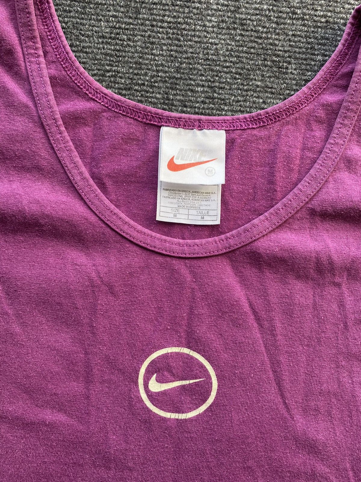 Nike 🔥Nike Vintage centre swoosh pink tank top women m rare Size M / US 6-8 / IT 42-44 - 2 Thumbnail