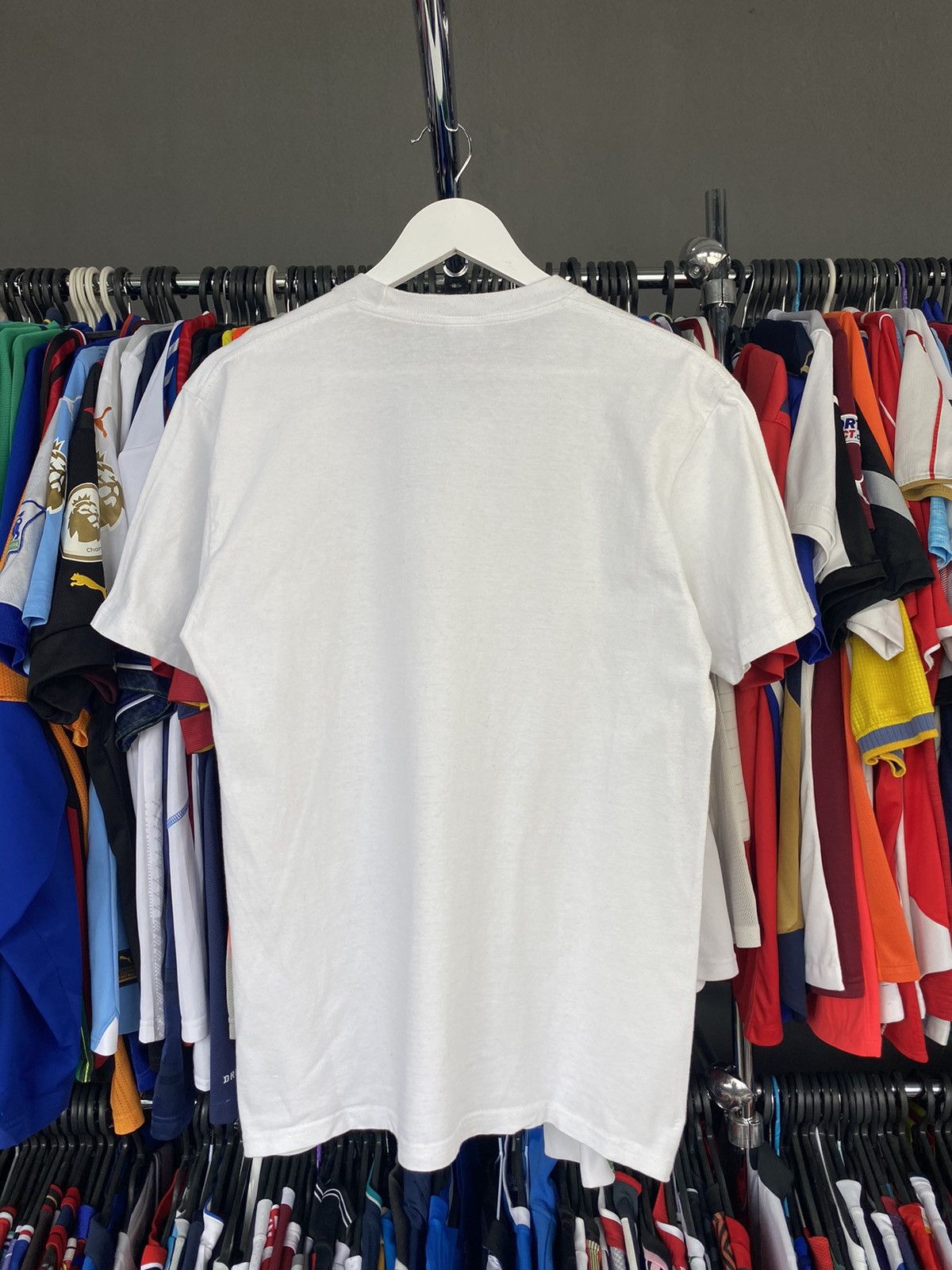 Supreme Supreme Chicken Dinner Tee T Shirt White size M Size US M / EU 48-50 / 2 - 2 Thumbnail