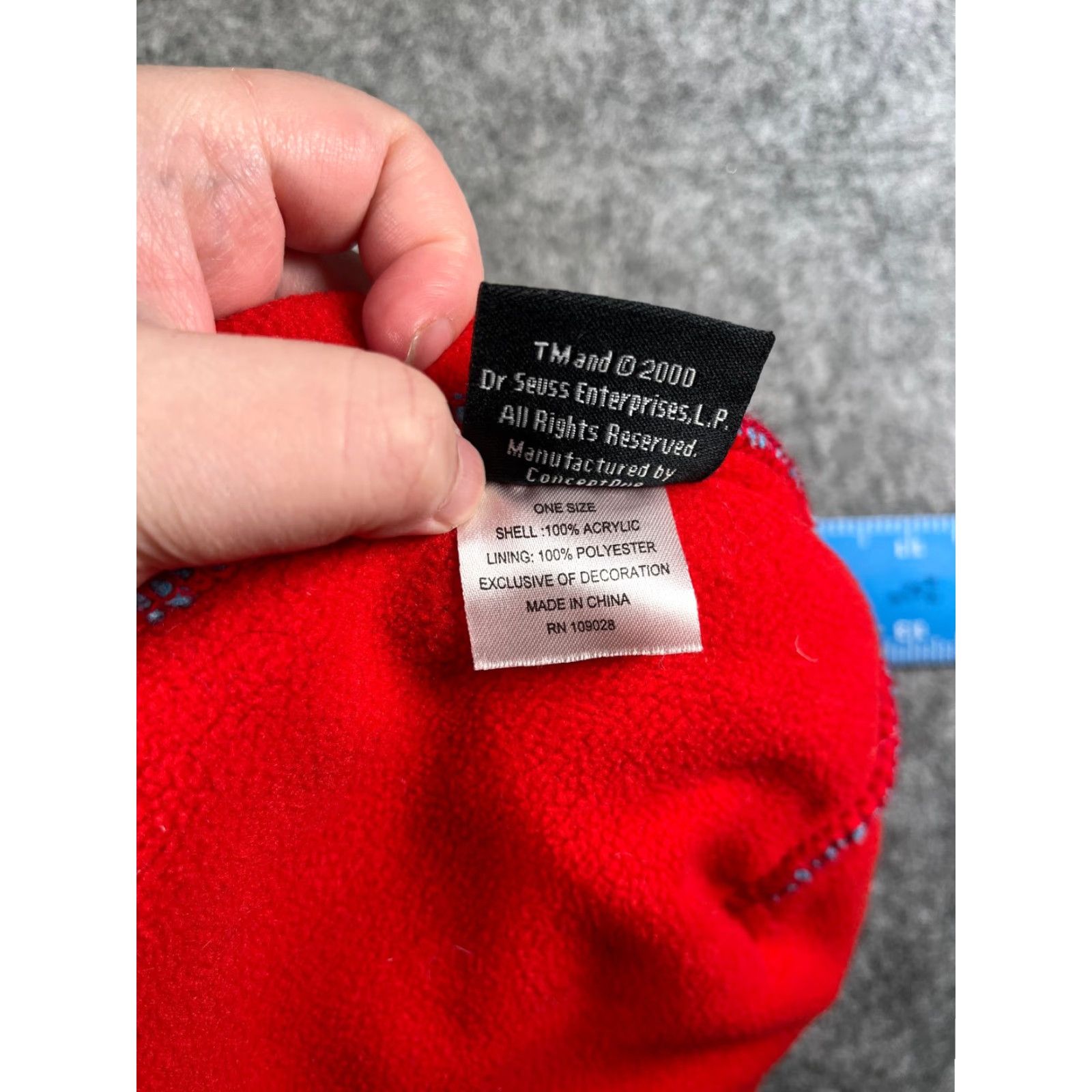 Vintage Dr. Seuss Thing 1 Beanie Hat Adult One Size Blue Red Acrylic Ear Flap Toque Tassel Size ONE SIZE - 8 Thumbnail