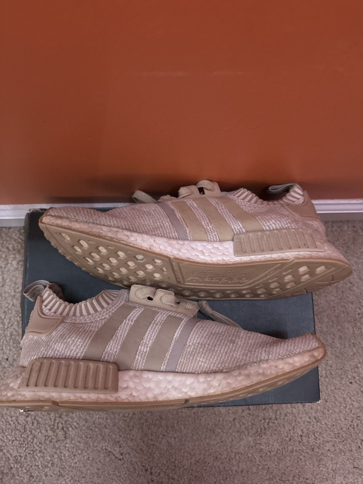 Adidas Adidas nmd r1 linen khaki Size US 8.5 / EU 41-42 - 3 Thumbnail