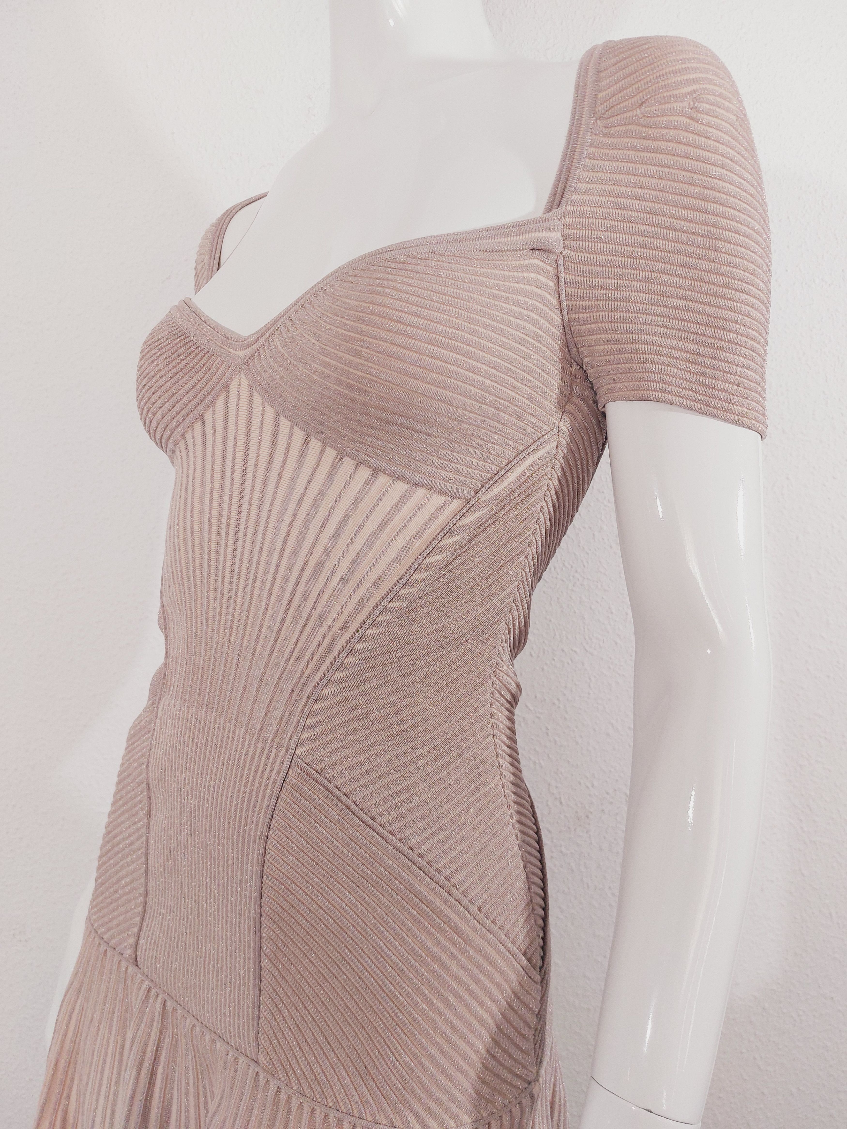 Alexander McQueen Alexander McQueen Corset Pink Pearl Metallic Mini Dress Size S / US 4 / IT 40 - 12 Thumbnail