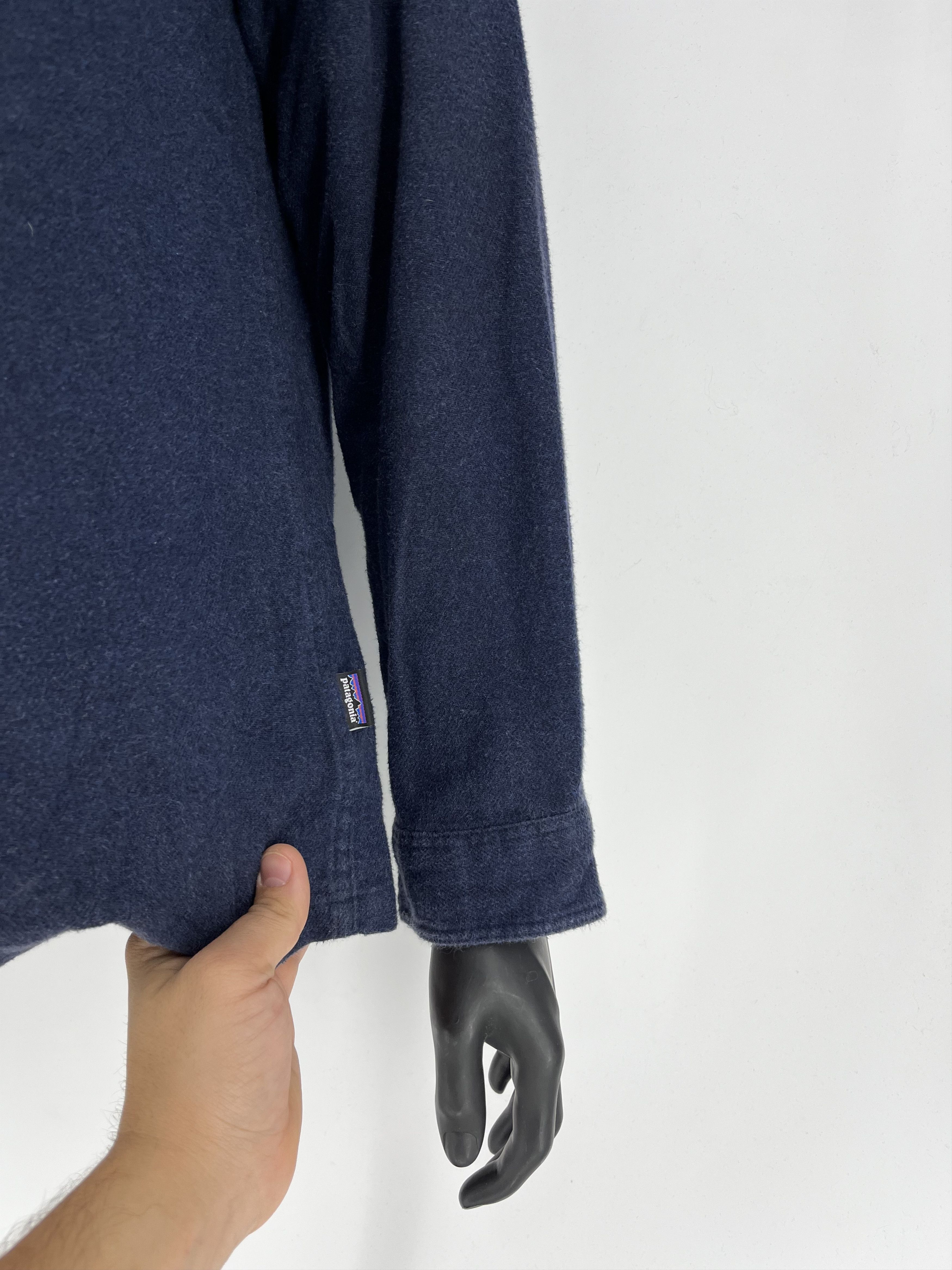 Patagonia Patagonia Men's Long-Sleeved Fjord Flannel Shirt Blue Size S Size US S / EU 44-46 / 1 - 7 Thumbnail